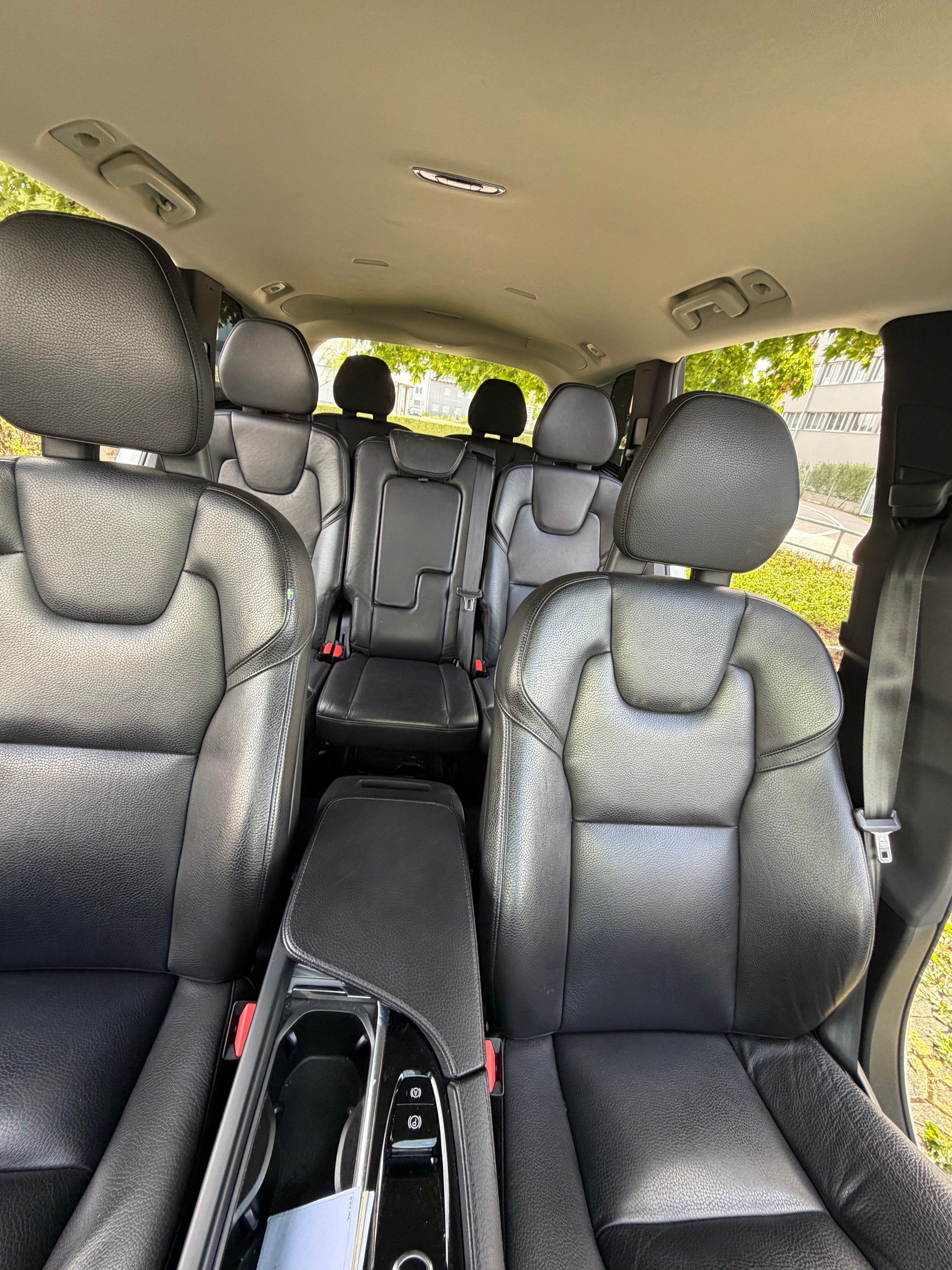 VOLVO XC90 D5 AWD Kinetic Geartronic-image-11