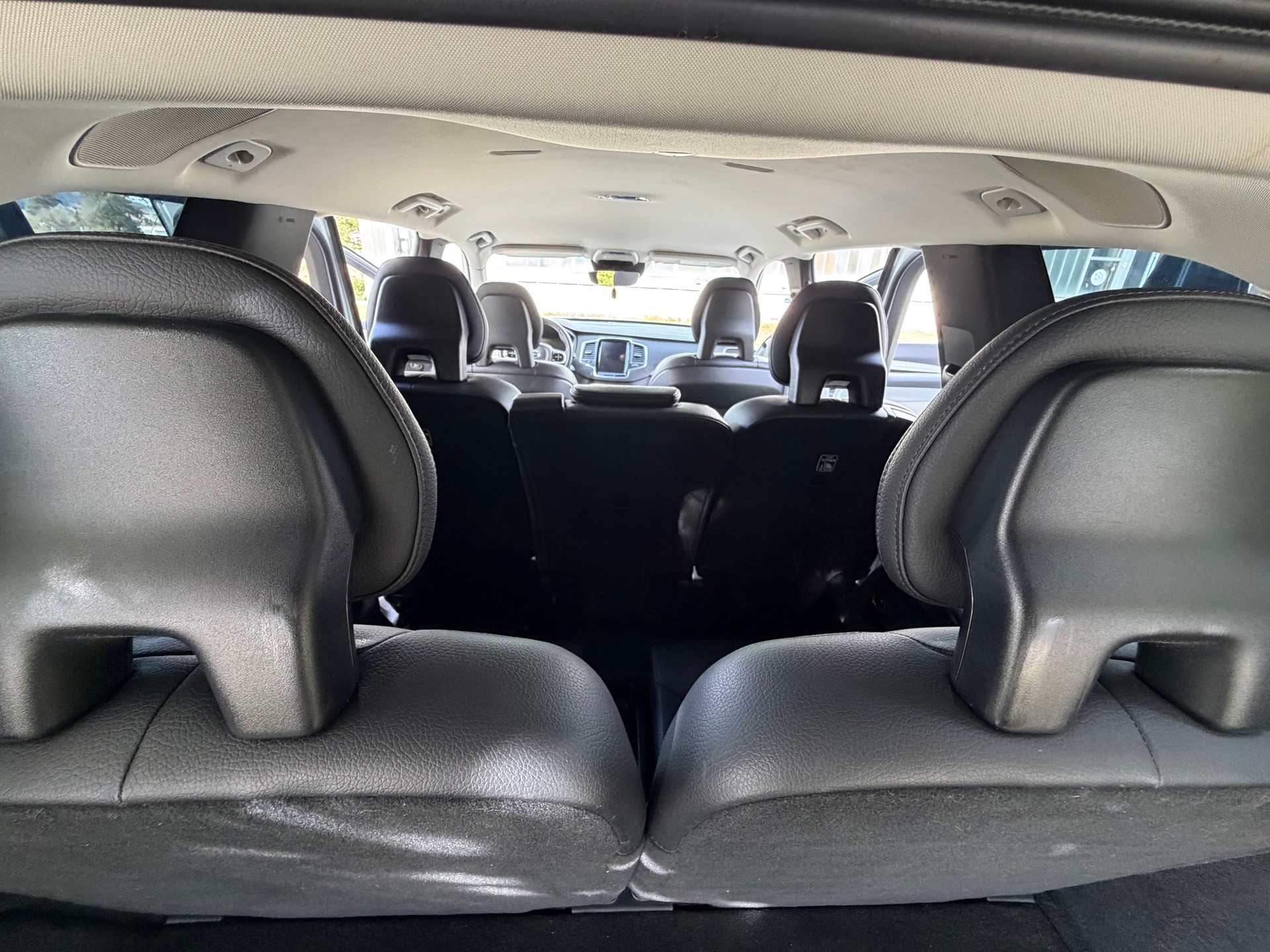 VOLVO XC90 D5 AWD Kinetic Geartronic-image-9