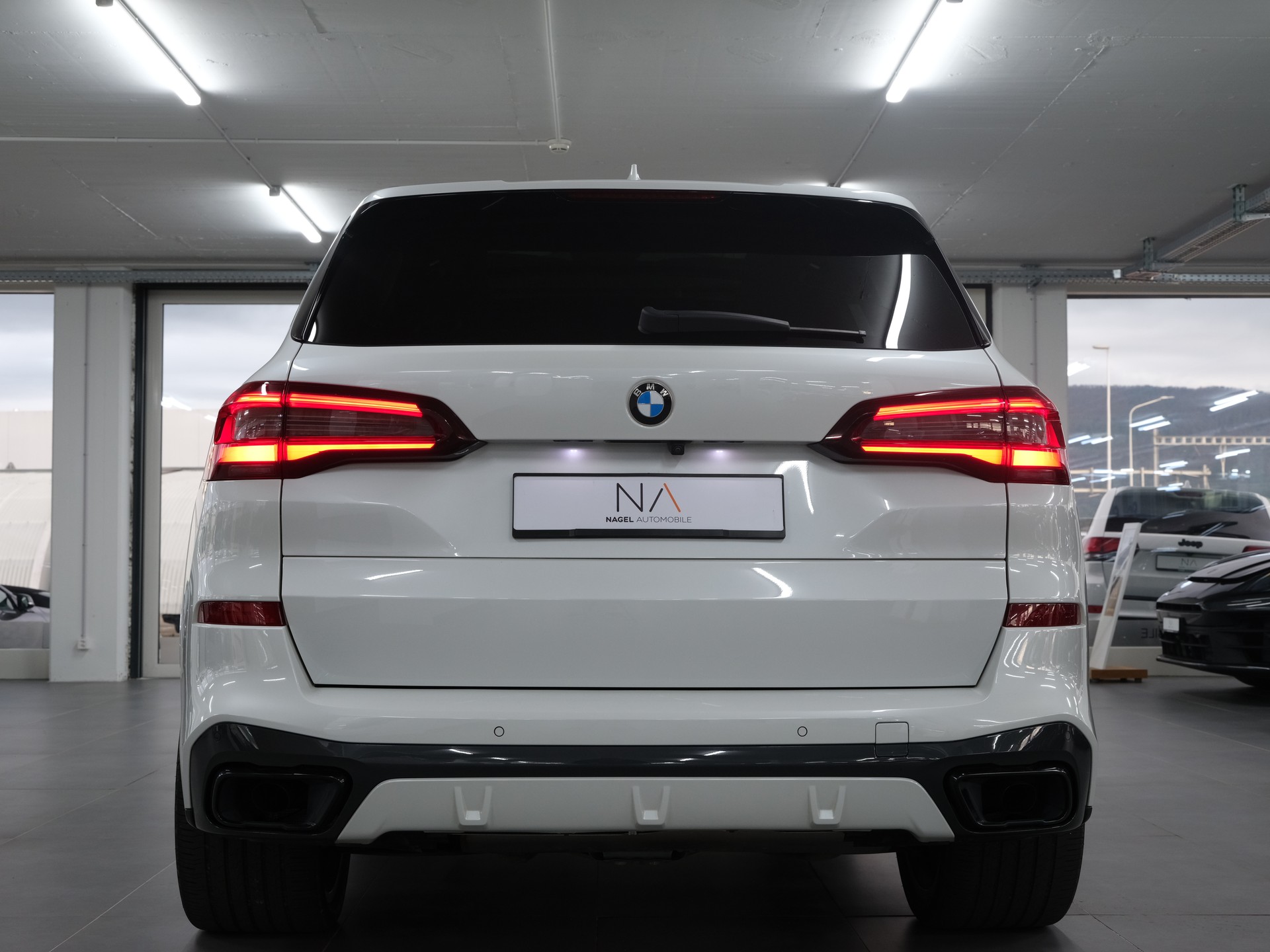 BMW X5 xDrive 48V 40d M Sport Steptronic *Panorama* *360 Kamera* *Massage*-image-3