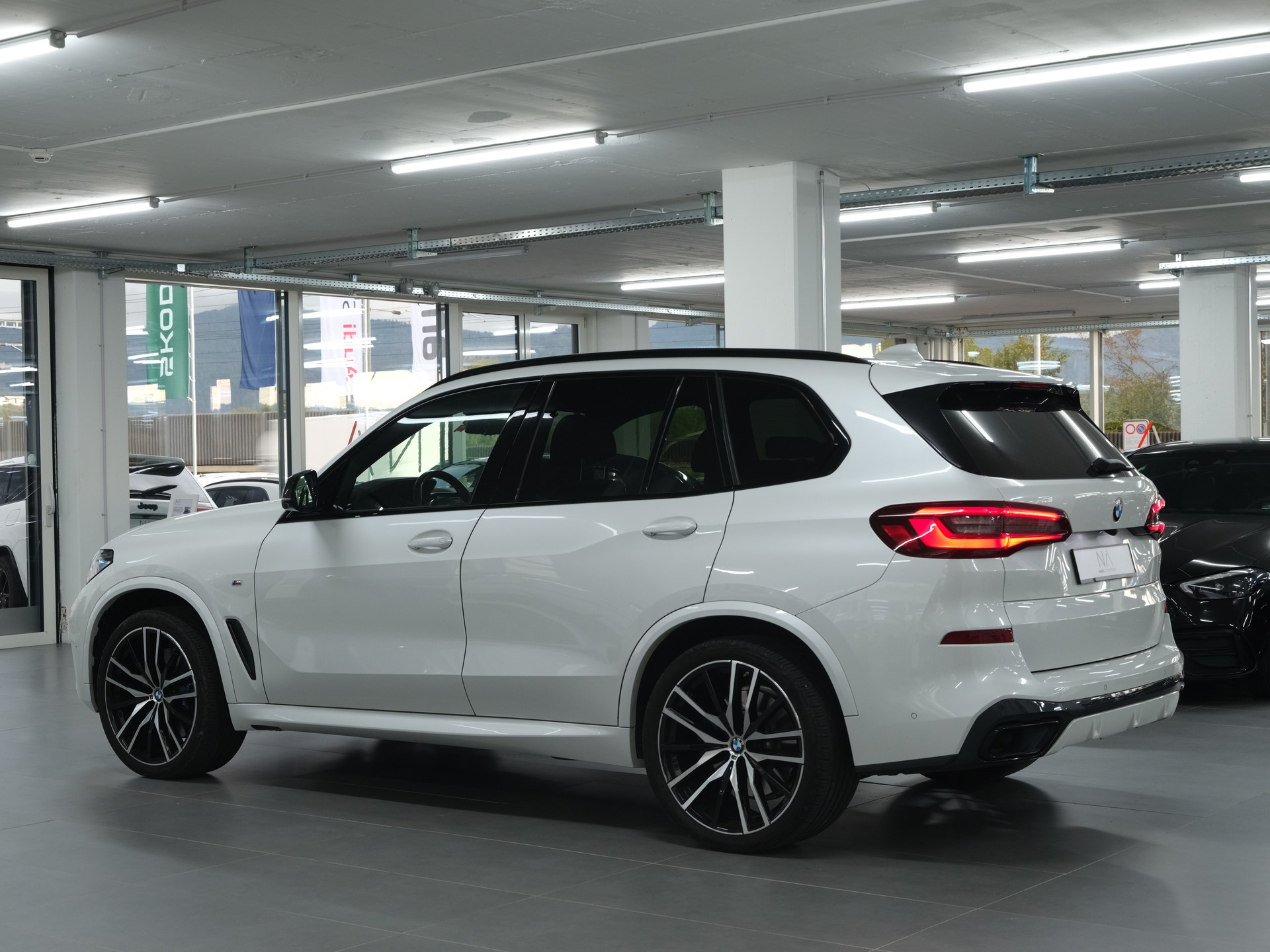 BMW X5 xDrive 48V 40d M Sport Steptronic *Panorama* *360 Kamera* *Massage*-image-18