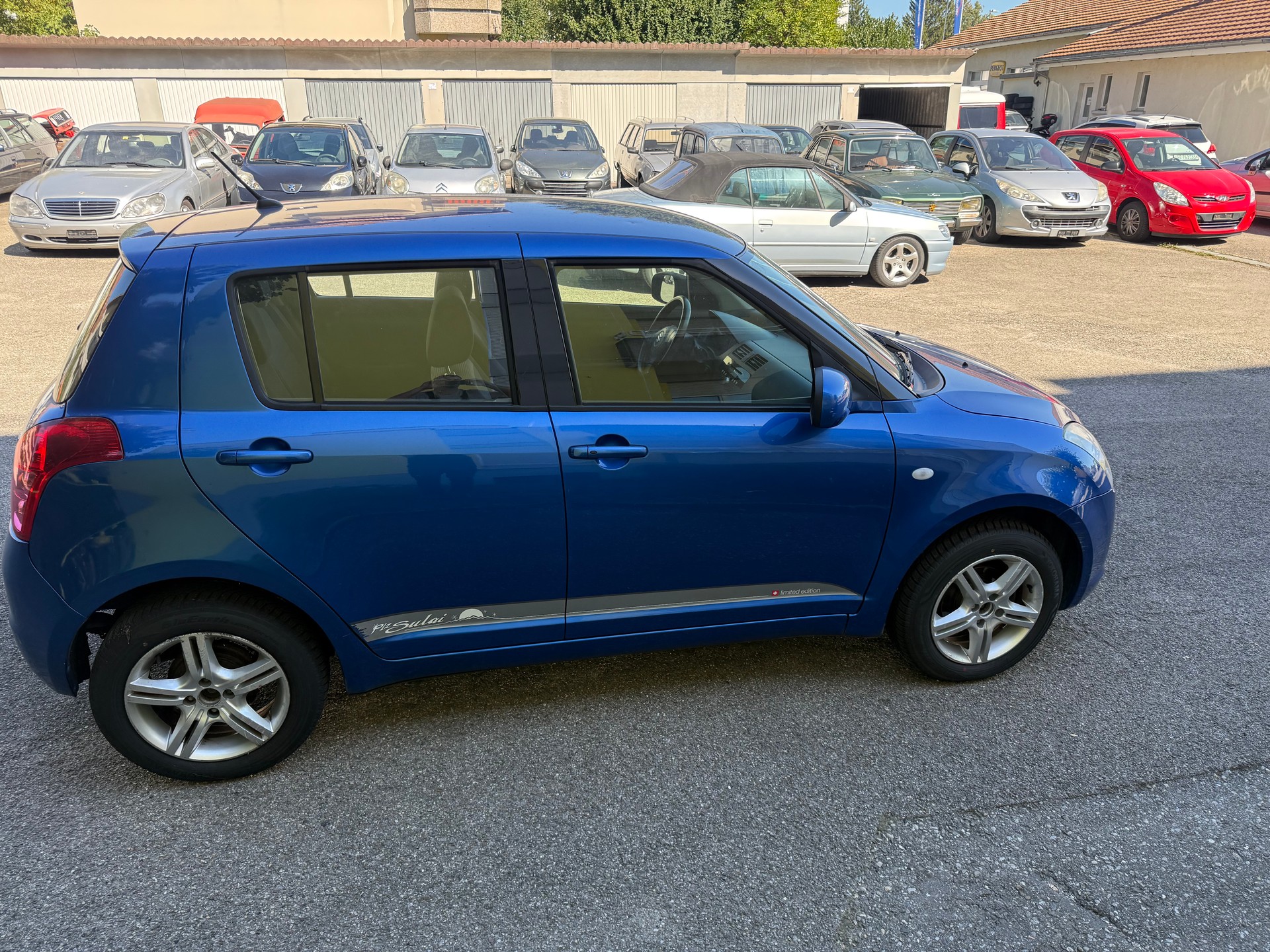 SUZUKI Swift 1.3i 16V GL Top 4x4-image-3