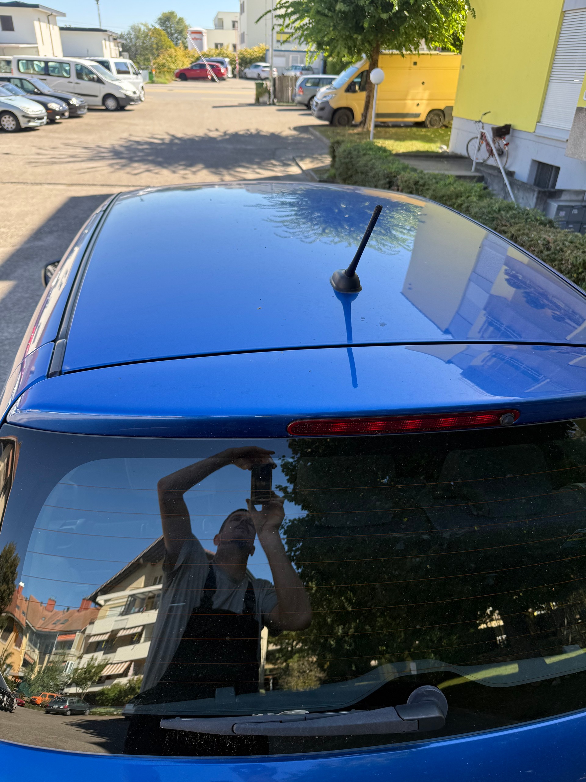 SUZUKI Swift 1.3i 16V GL Top 4x4-image-6