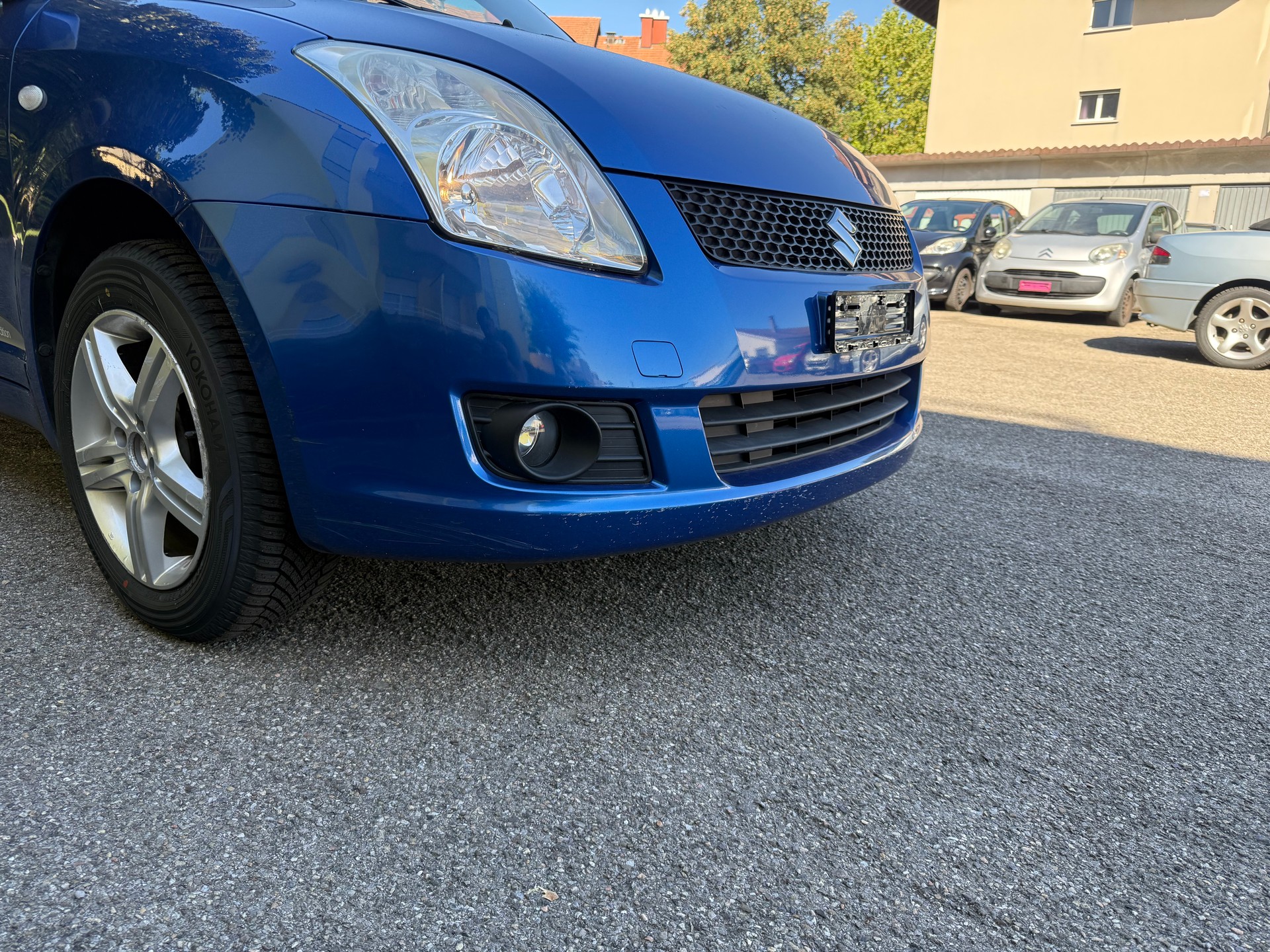 SUZUKI Swift 1.3i 16V GL Top 4x4-image-1