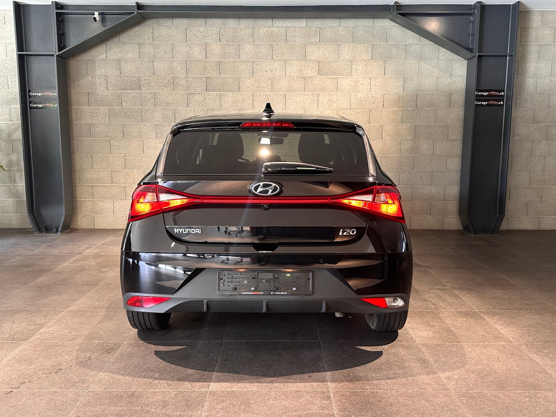 HYUNDAI i20 1.0 MH Amplia DCT-image-5