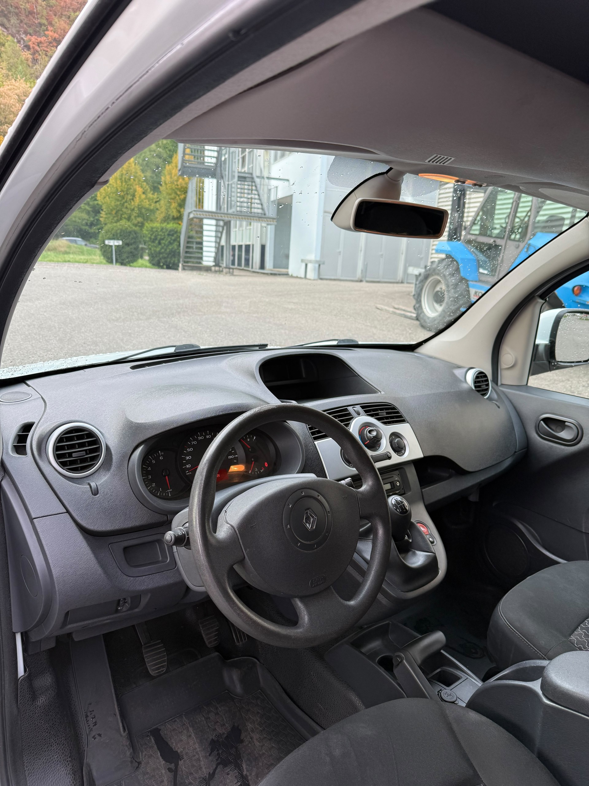 RENAULT Kangoo Maxi dCi 90-image-7