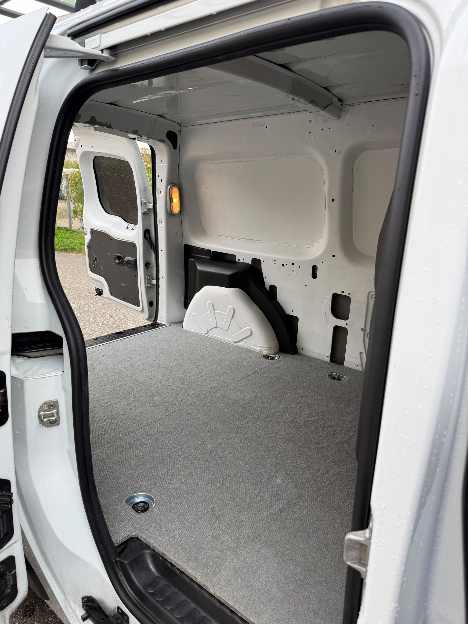 RENAULT Kangoo Maxi dCi 90-image-9