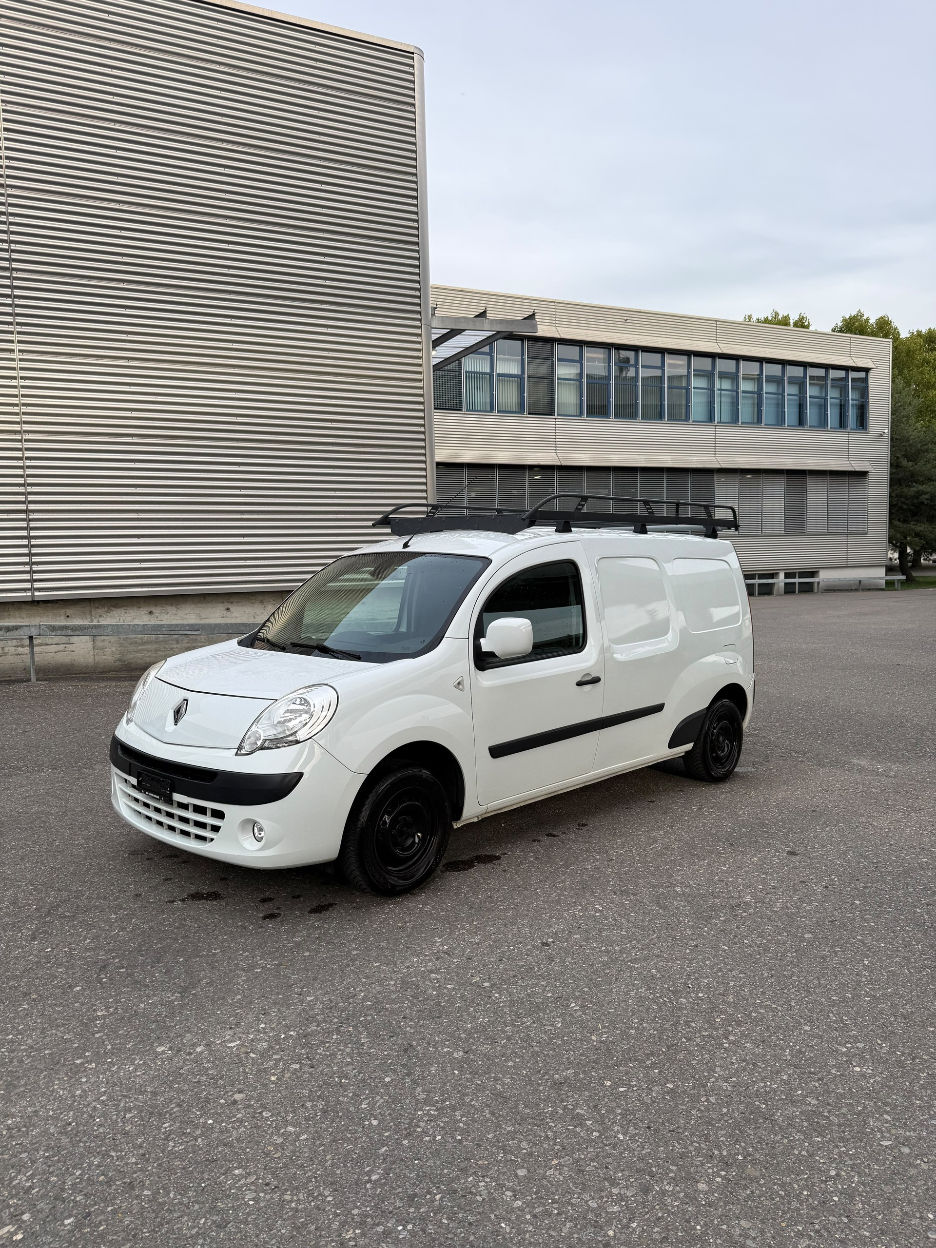 RENAULT Kangoo Maxi dCi 90-image-6