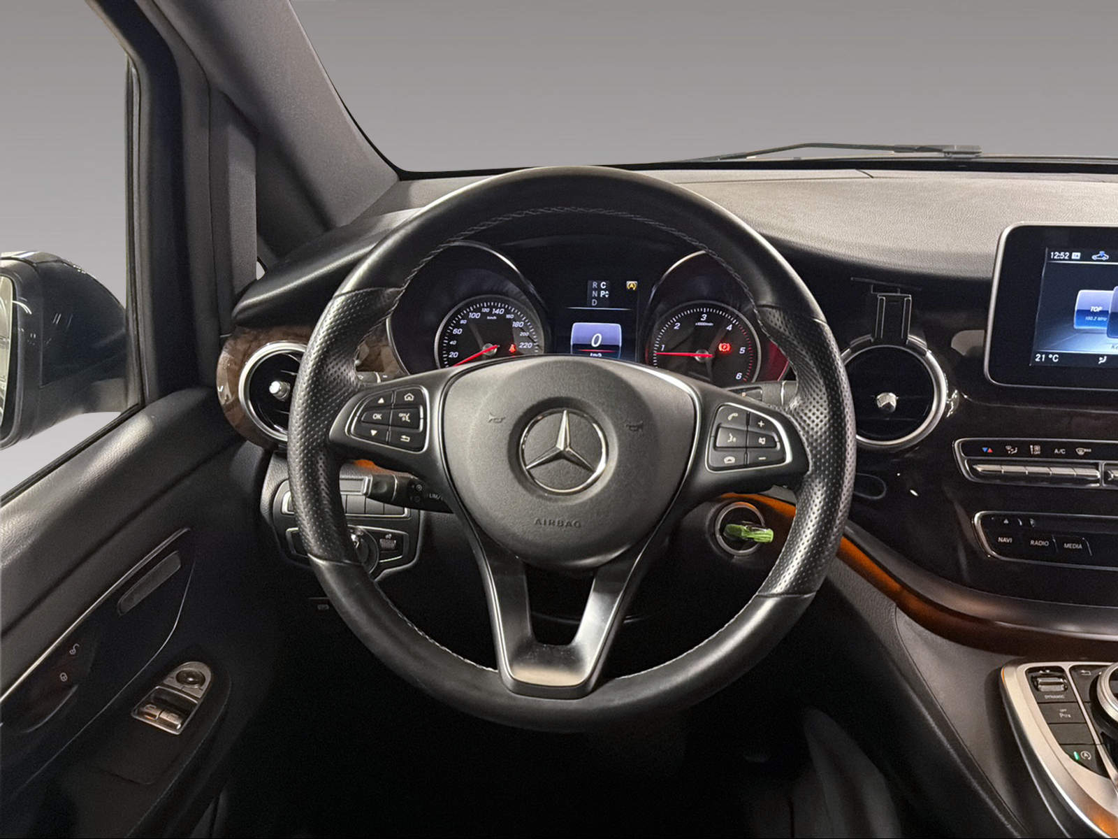 MERCEDES-BENZ V-Klasse V447 Van V 250 d BlueTec Avant. lang 4m-image-8
