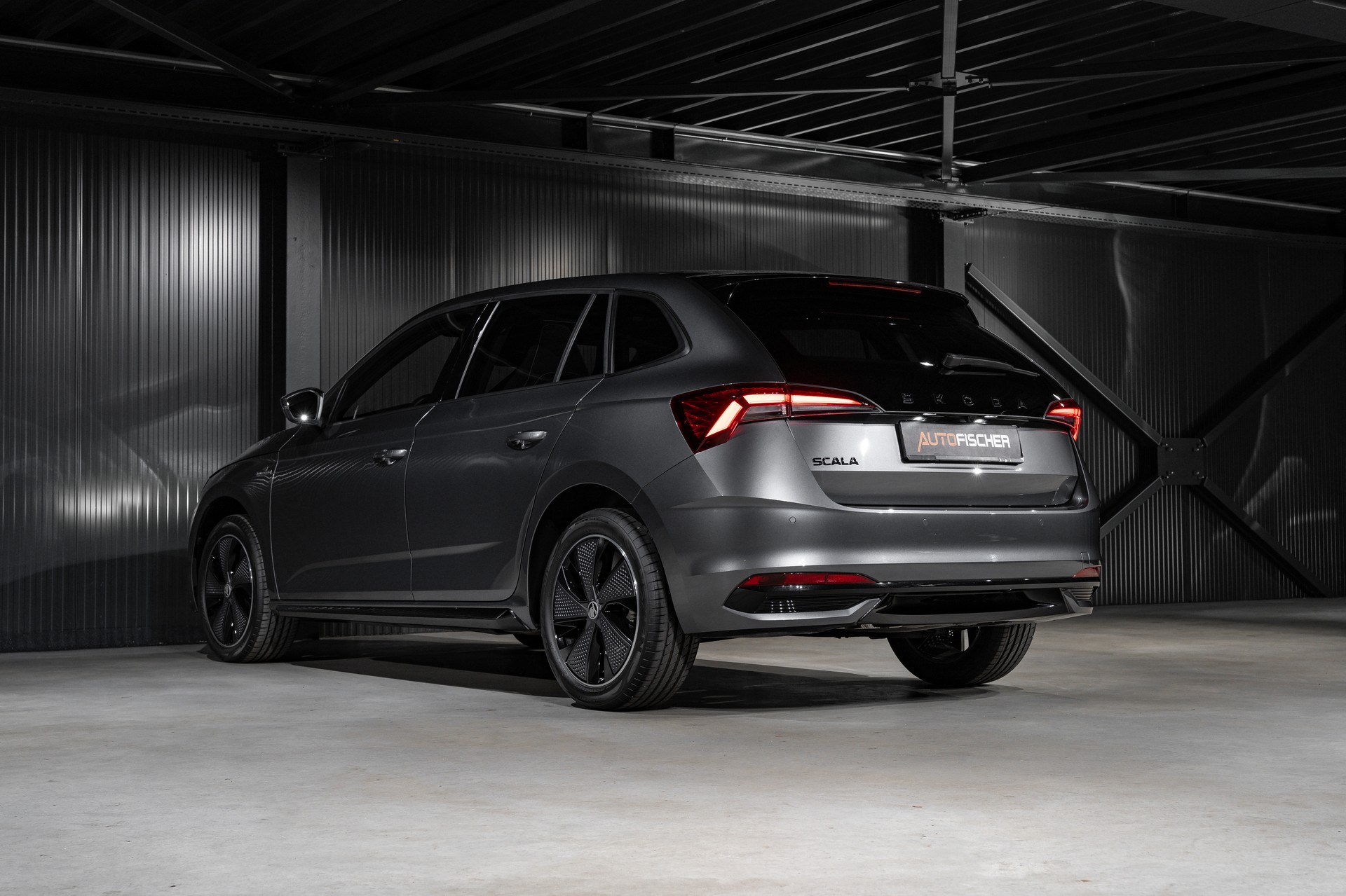 SKODA Scala 1.5 TSI Monte Carlo DSG-image-8