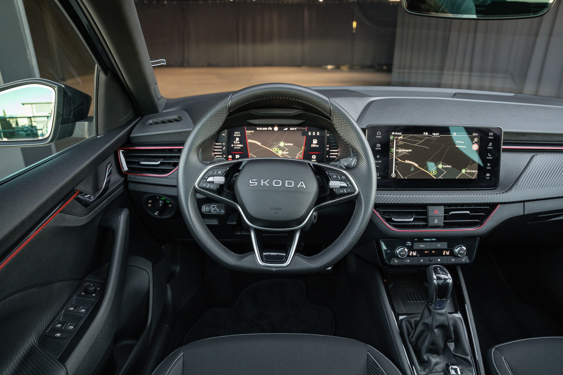 SKODA Scala 1.5 TSI Monte Carlo DSG-image-16