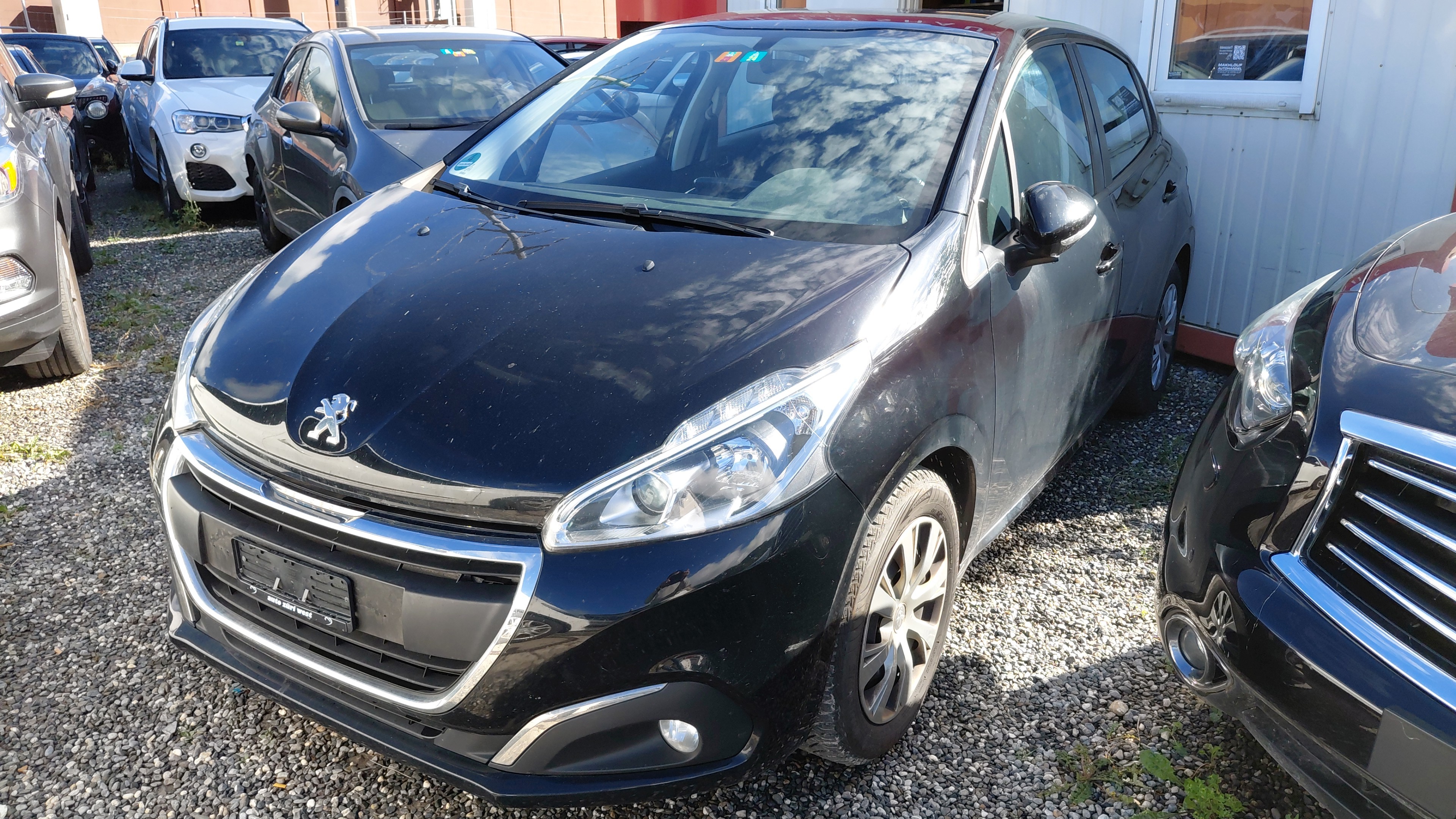 Car photo