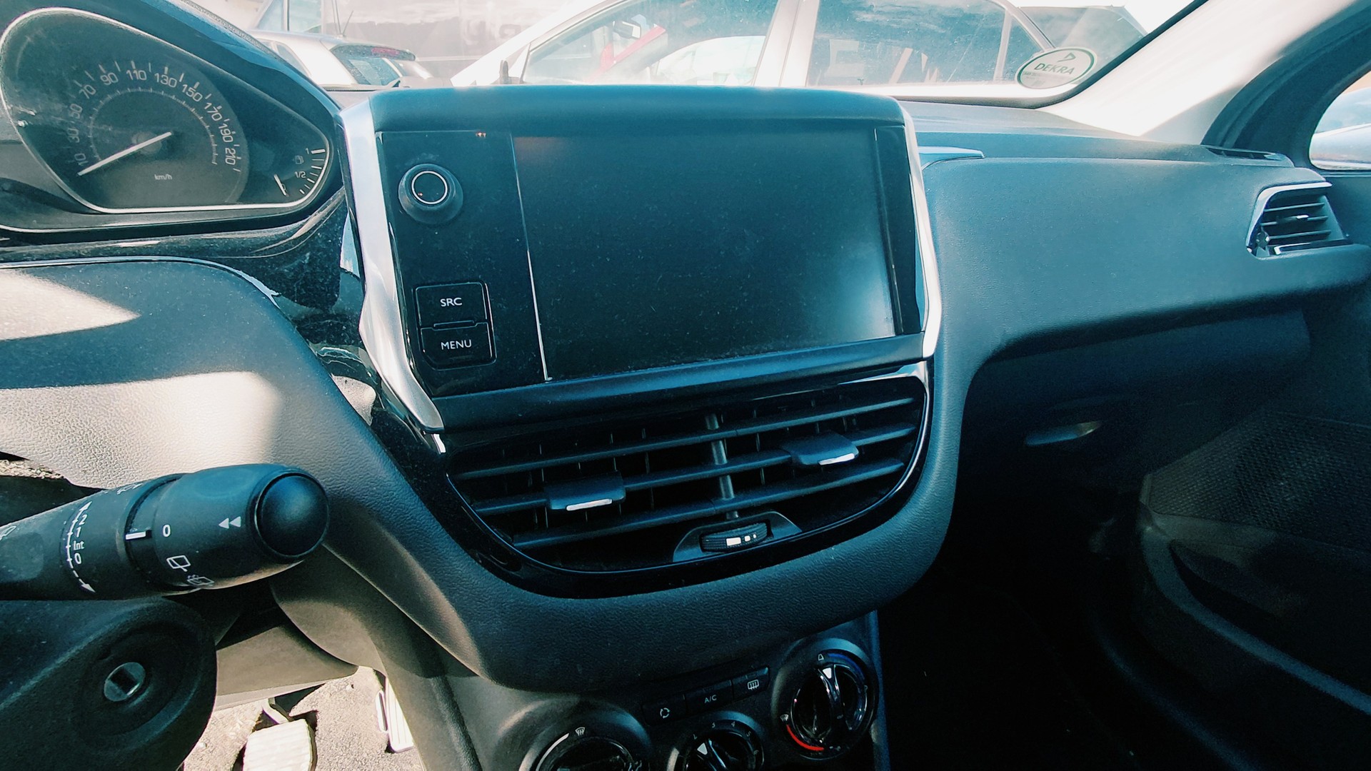 PEUGEOT 208 1.2 PureTech Active-image-7