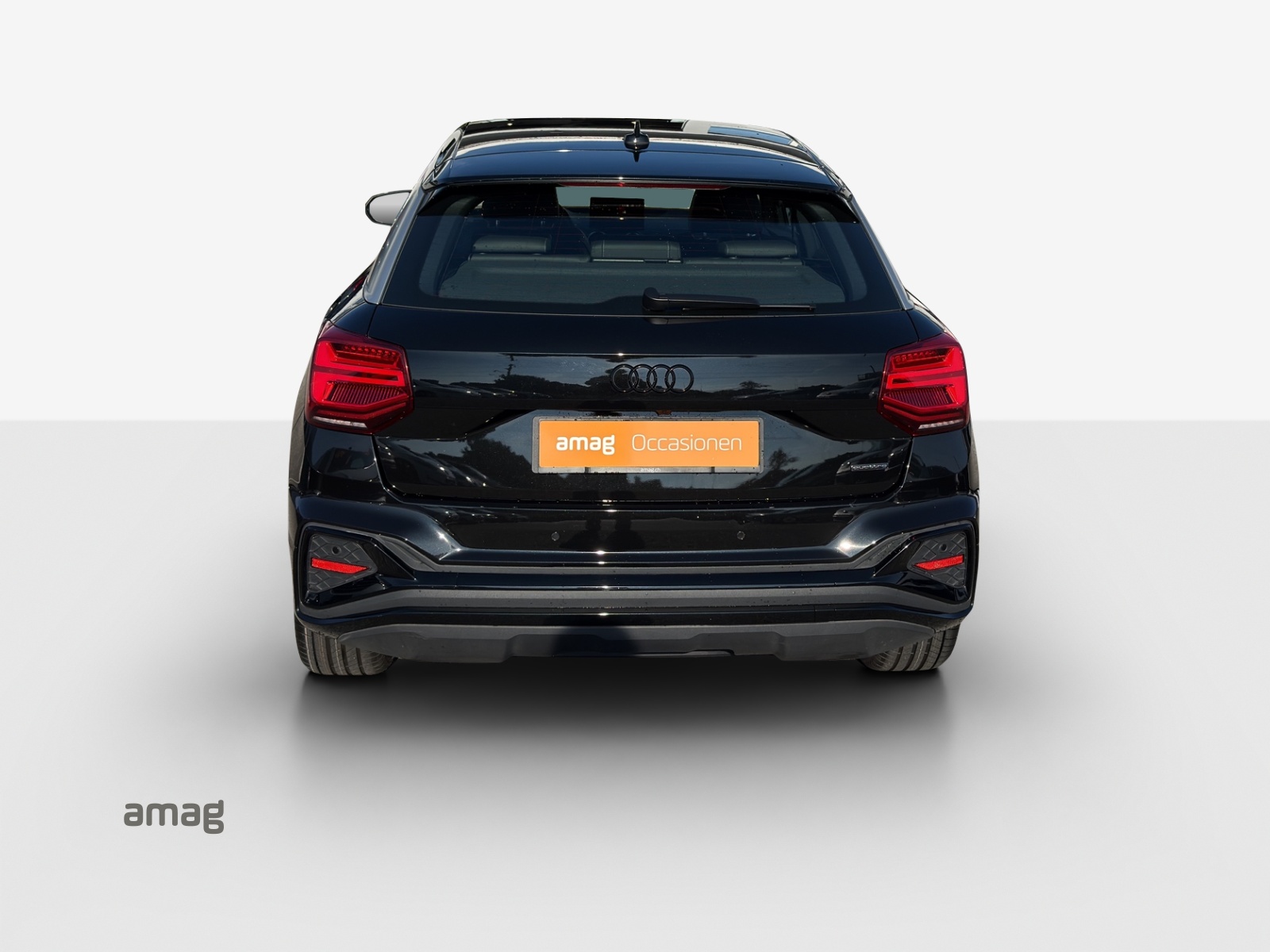 AUDI Q2 40 TFSI S line quattro S-tronic-image-3