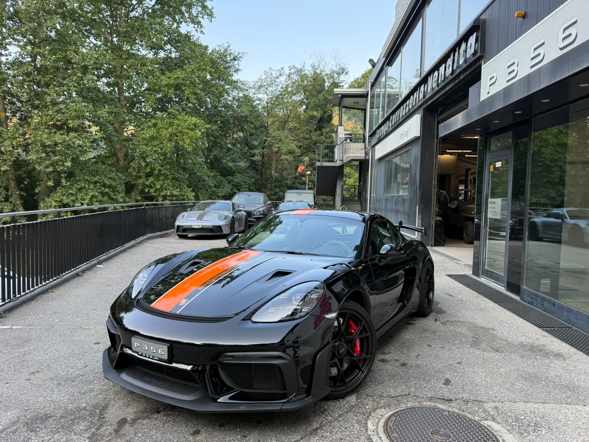 PORSCHE 718 Cayman GT4 RS PDK-image-0