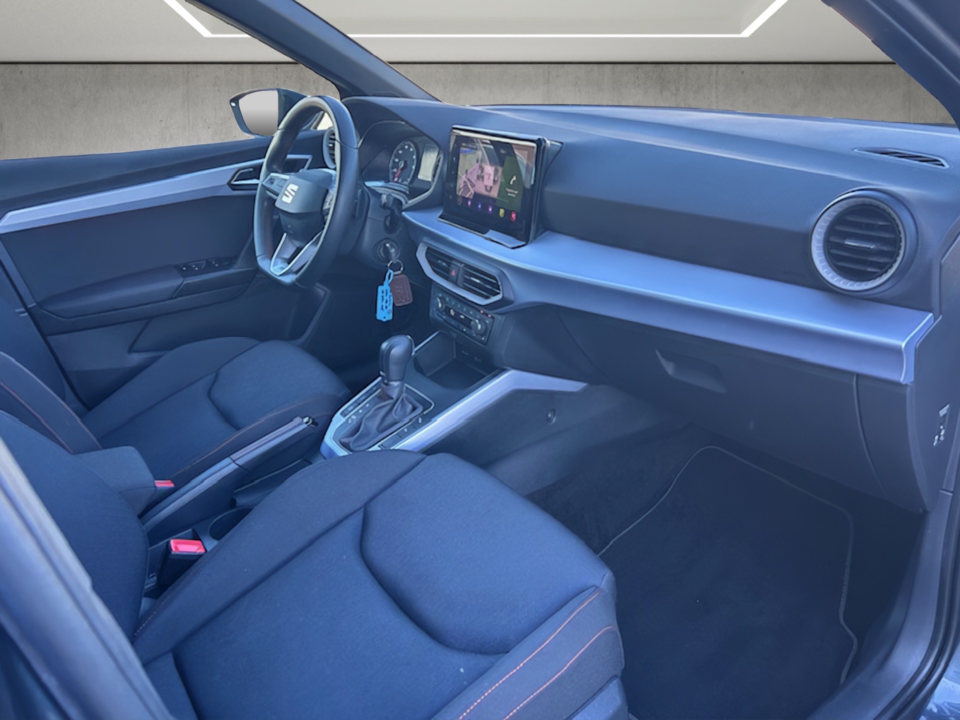 SEAT Arona 1.5 Eco TSI Hola FR DSG-image-10