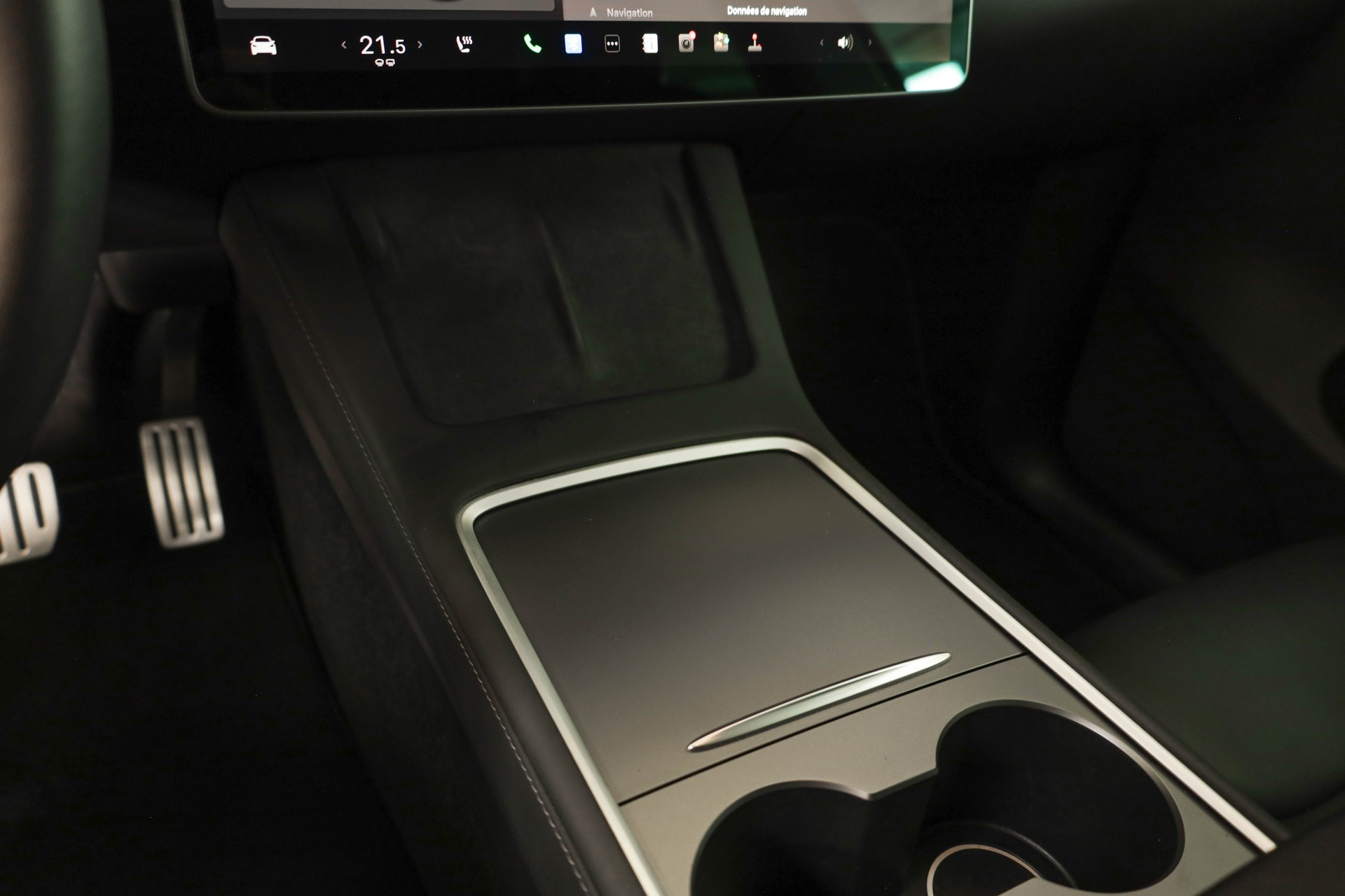 TESLA Model Y RWD • Jantes 20" Induction • Autopilot • Garantie Tesla 11.2027-image-16