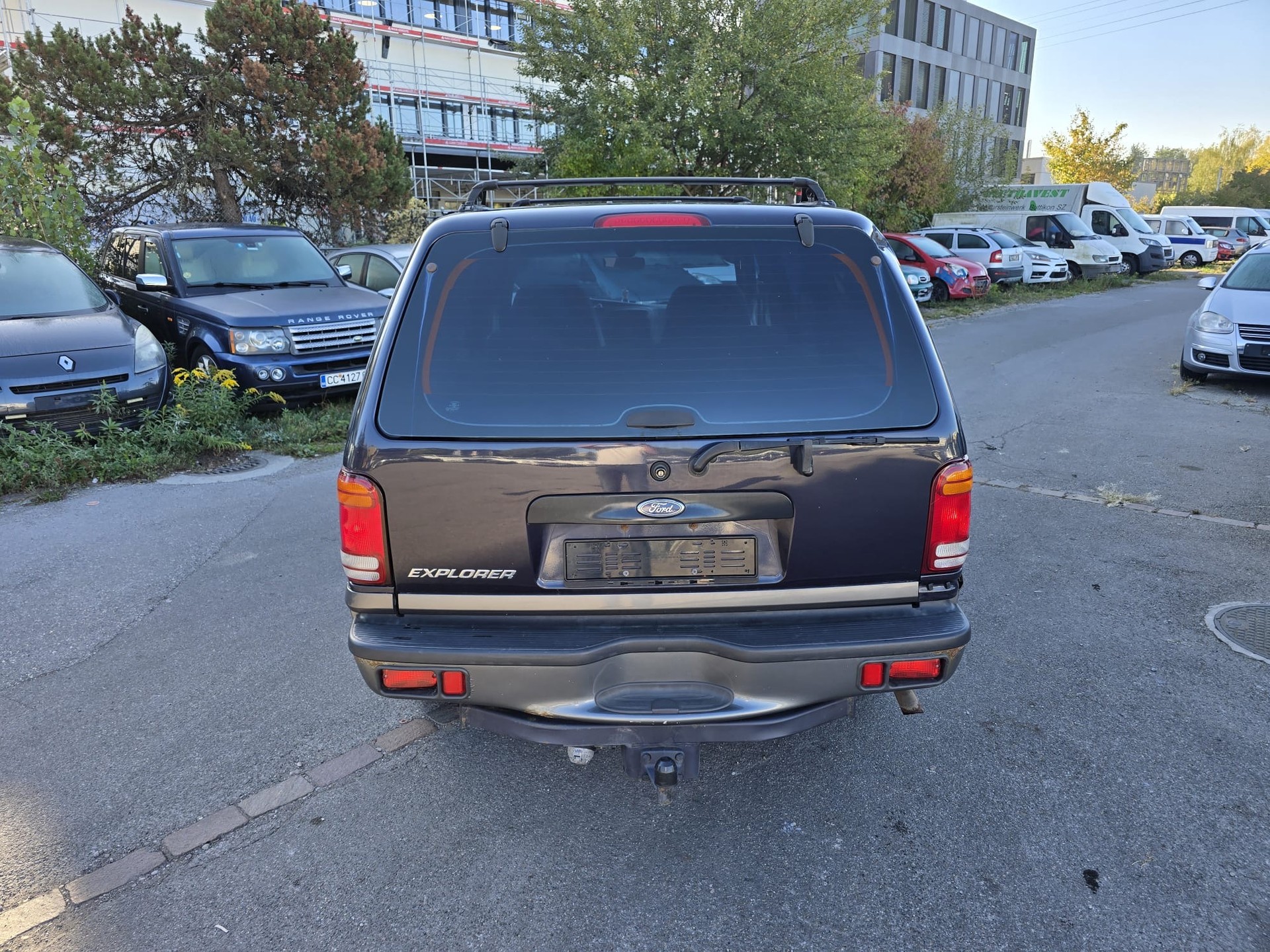 FORD Explorer 4.0 Ltd. Edition-image-6