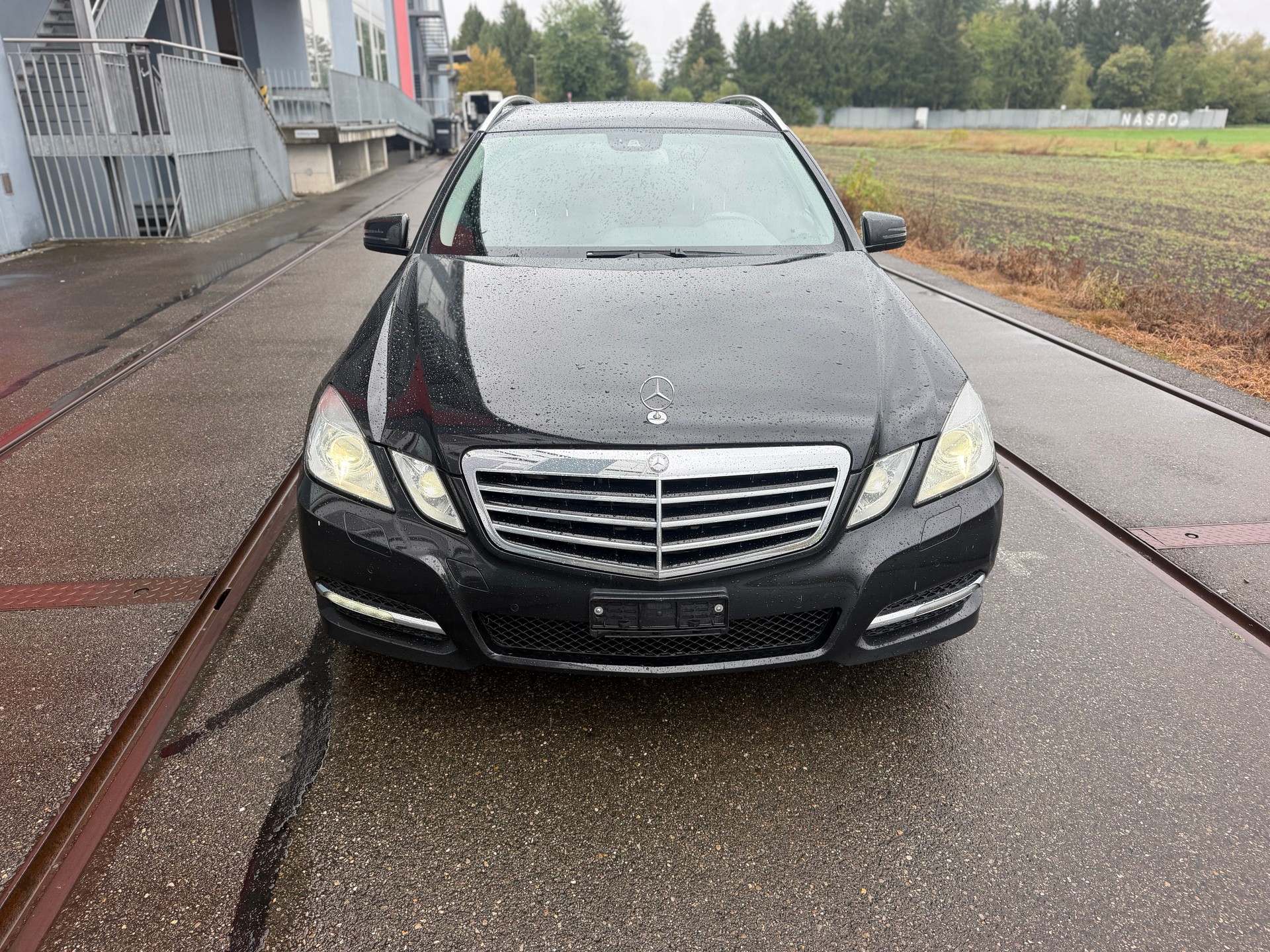 MERCEDES-BENZ E 250 CDI BlueEfficiency 4Matic 7G-Tronic-image-1