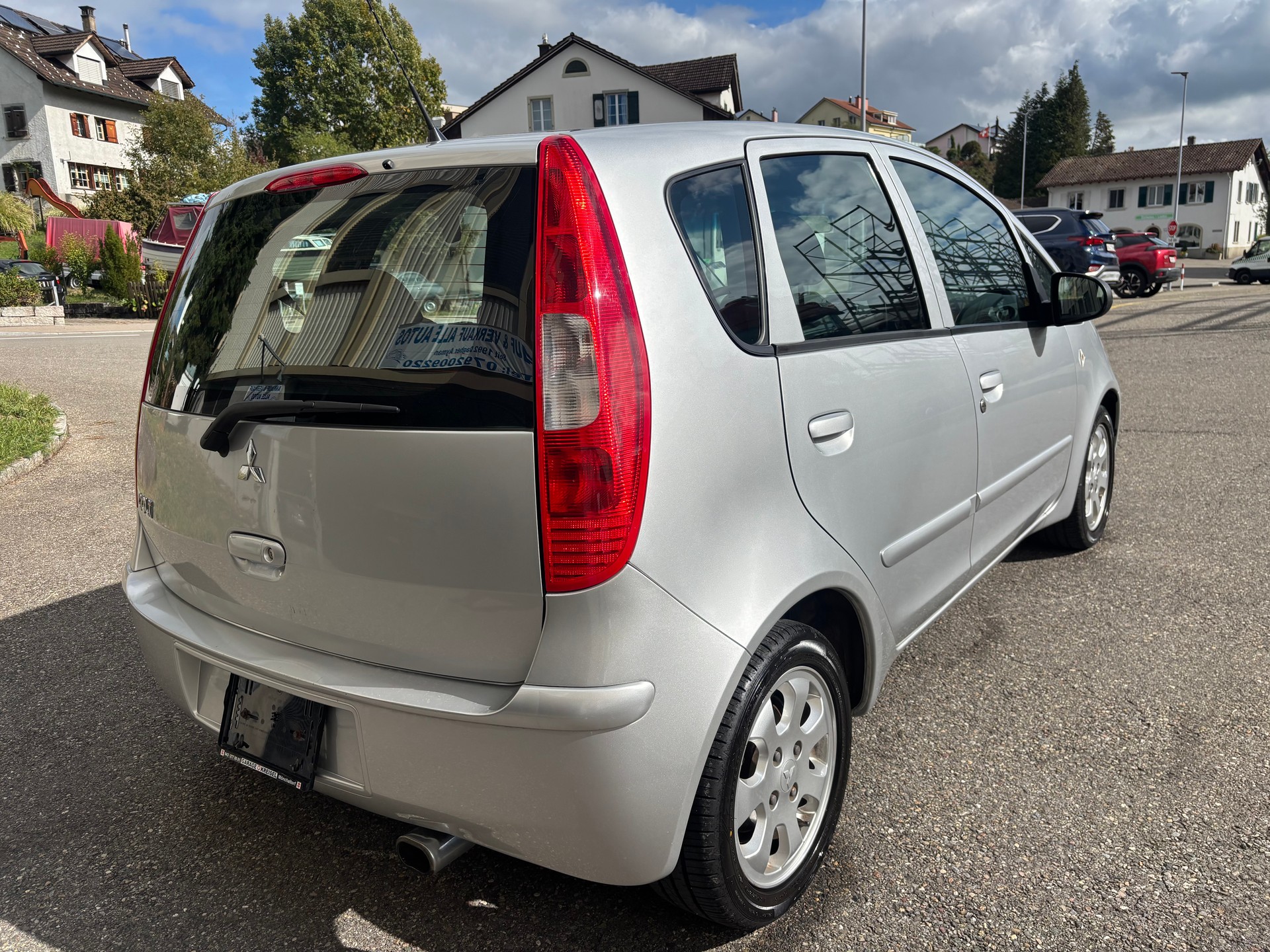 MITSUBISHI Colt 1.5 16V Invite-image-4