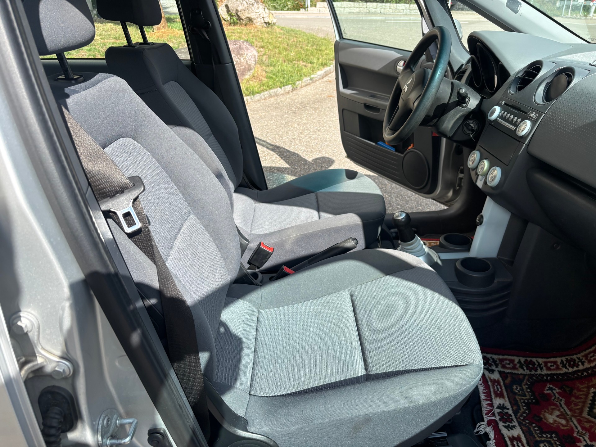 MITSUBISHI Colt 1.5 16V Invite-image-11