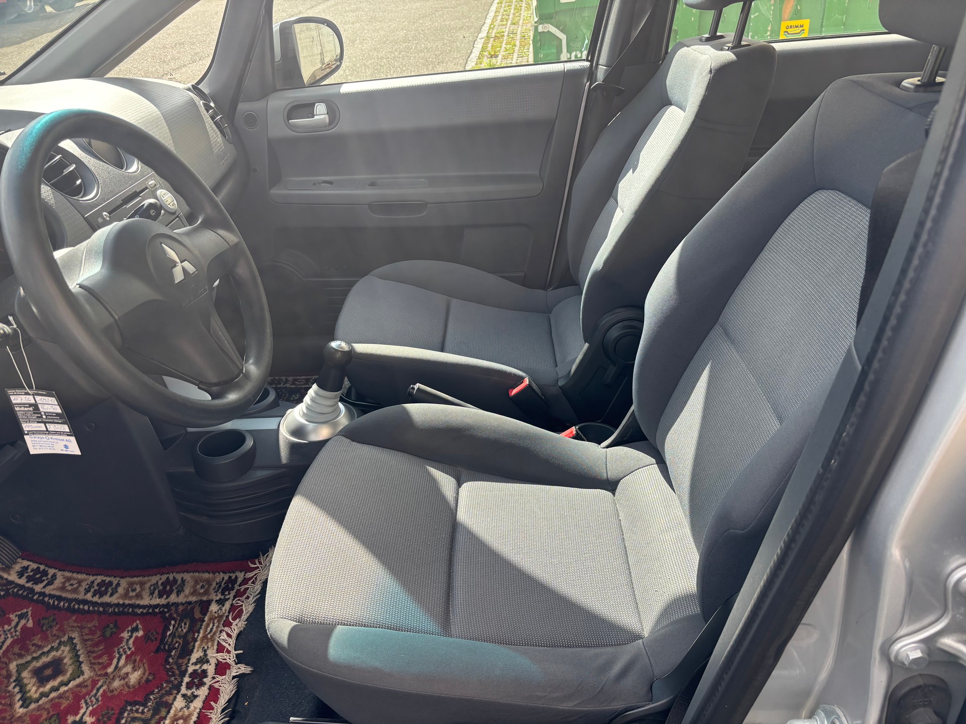 MITSUBISHI Colt 1.5 16V Invite-image-10
