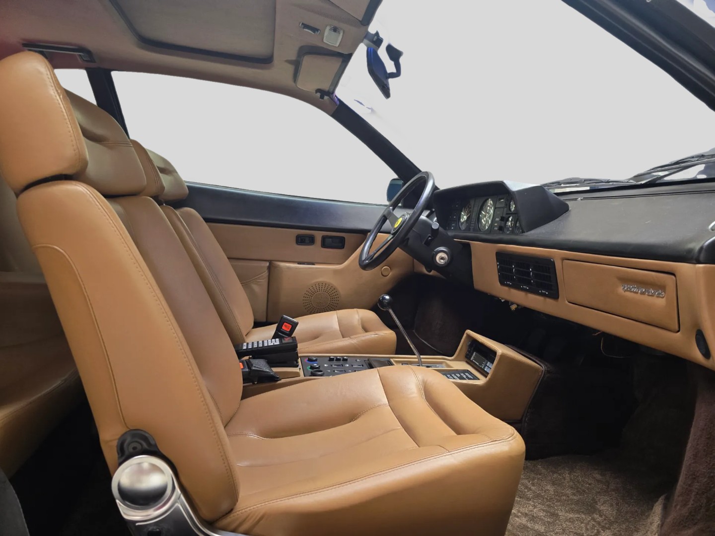 FERRARI Mondial 3.2-image-12