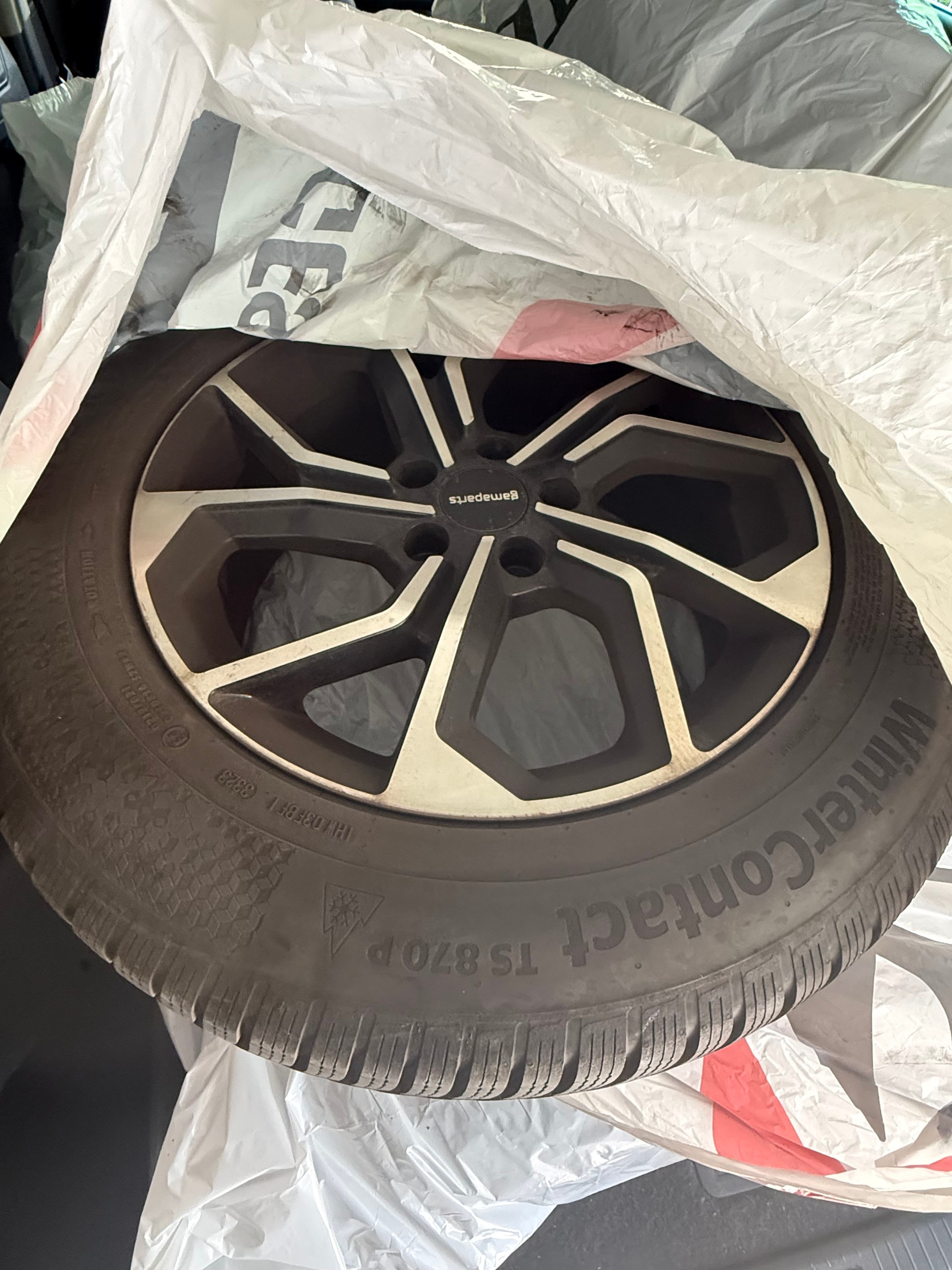 VW Tiguan 2.0TSI Comfortline 4Motion DSG-image-5