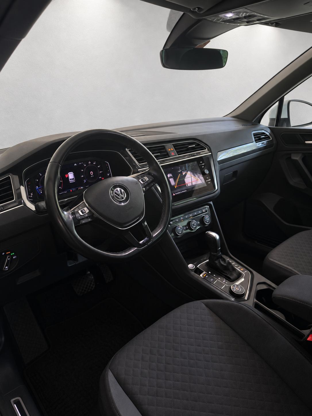 VW Tiguan 2.0TSI Comfortline 4Motion DSG-image-4