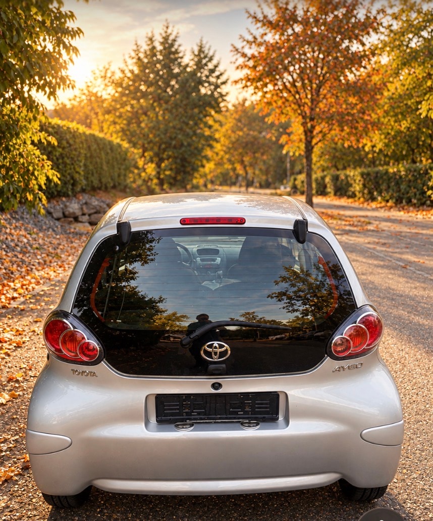 TOYOTA Aygo 1.0 Linea Luna-image-3