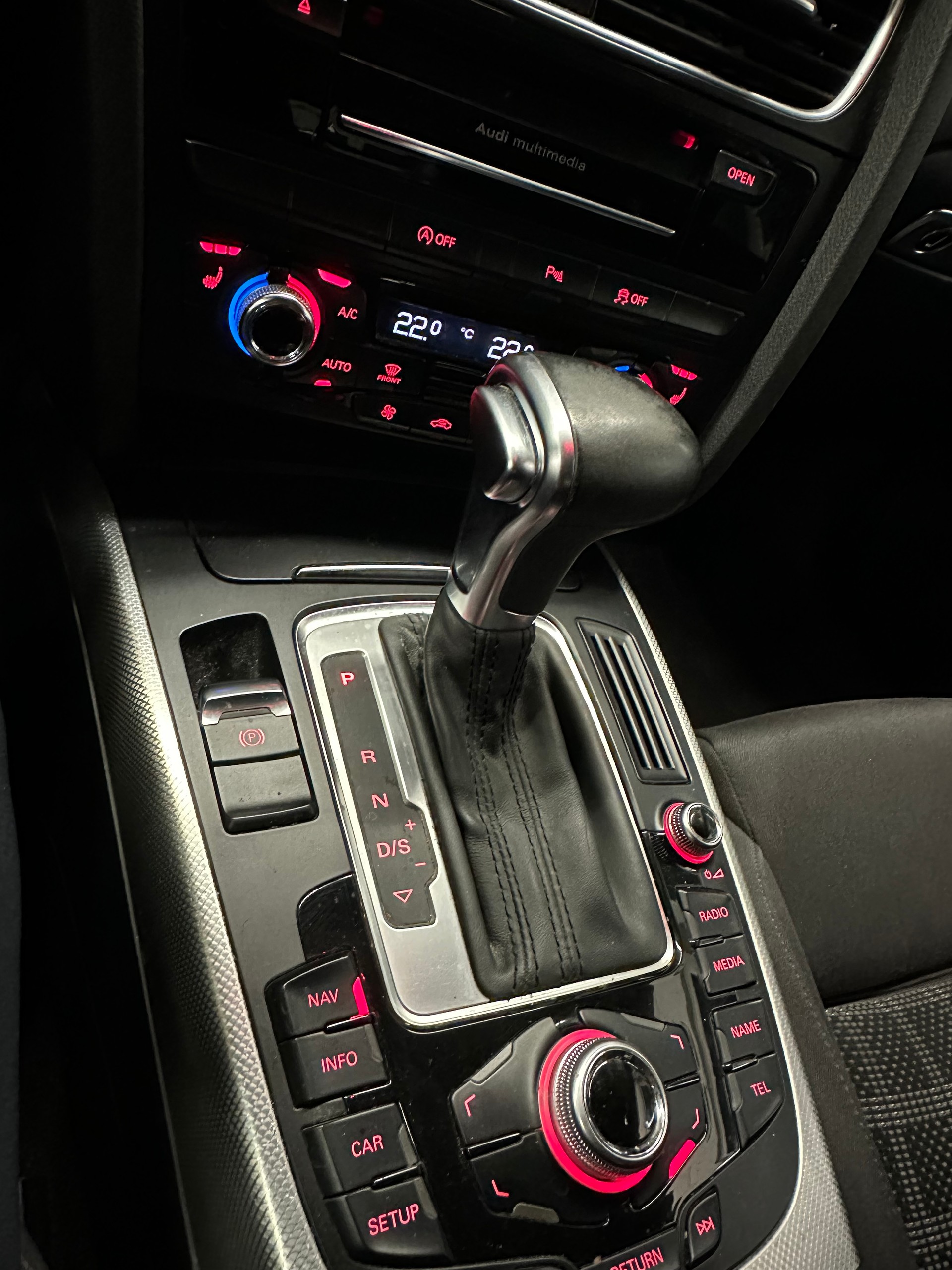 AUDI A5 Sportback 1.8 TFSI multitronic-image-8
