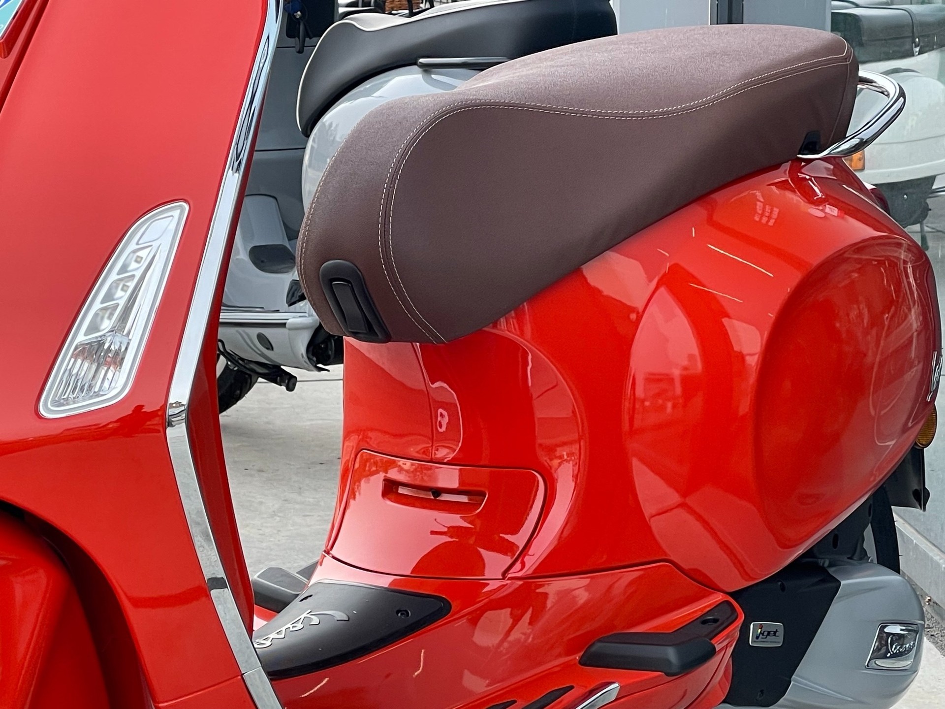 PIAGGIO Vespa 125 Primavera ABS-image-5
