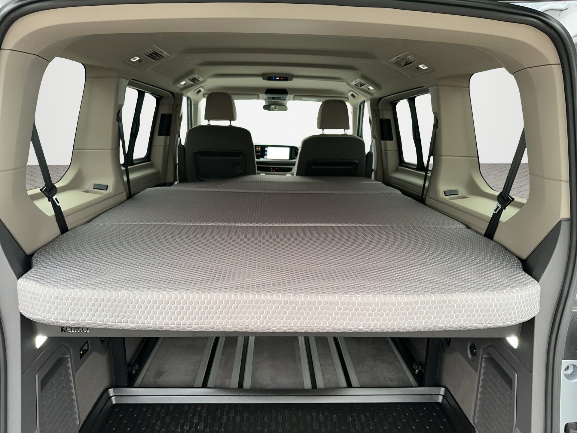 VW T7 Multivan 1.5 TSI Liberty DSG-image-19