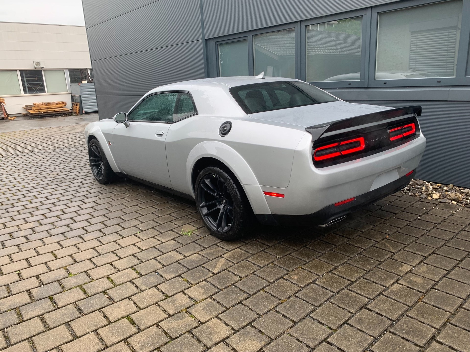 DODGE Challenger R/T Scat Pack 6.4 V8-image-5
