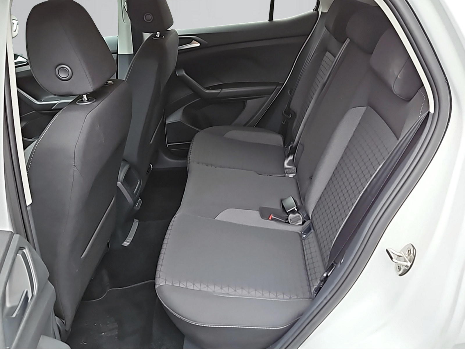 VW T-Cross 1.0 TSI Life DSG-image-8