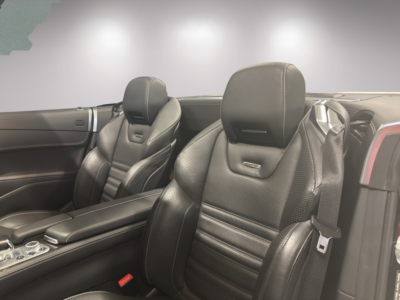 MERCEDES-BENZ SL 63 AMG Speedshift-image-9