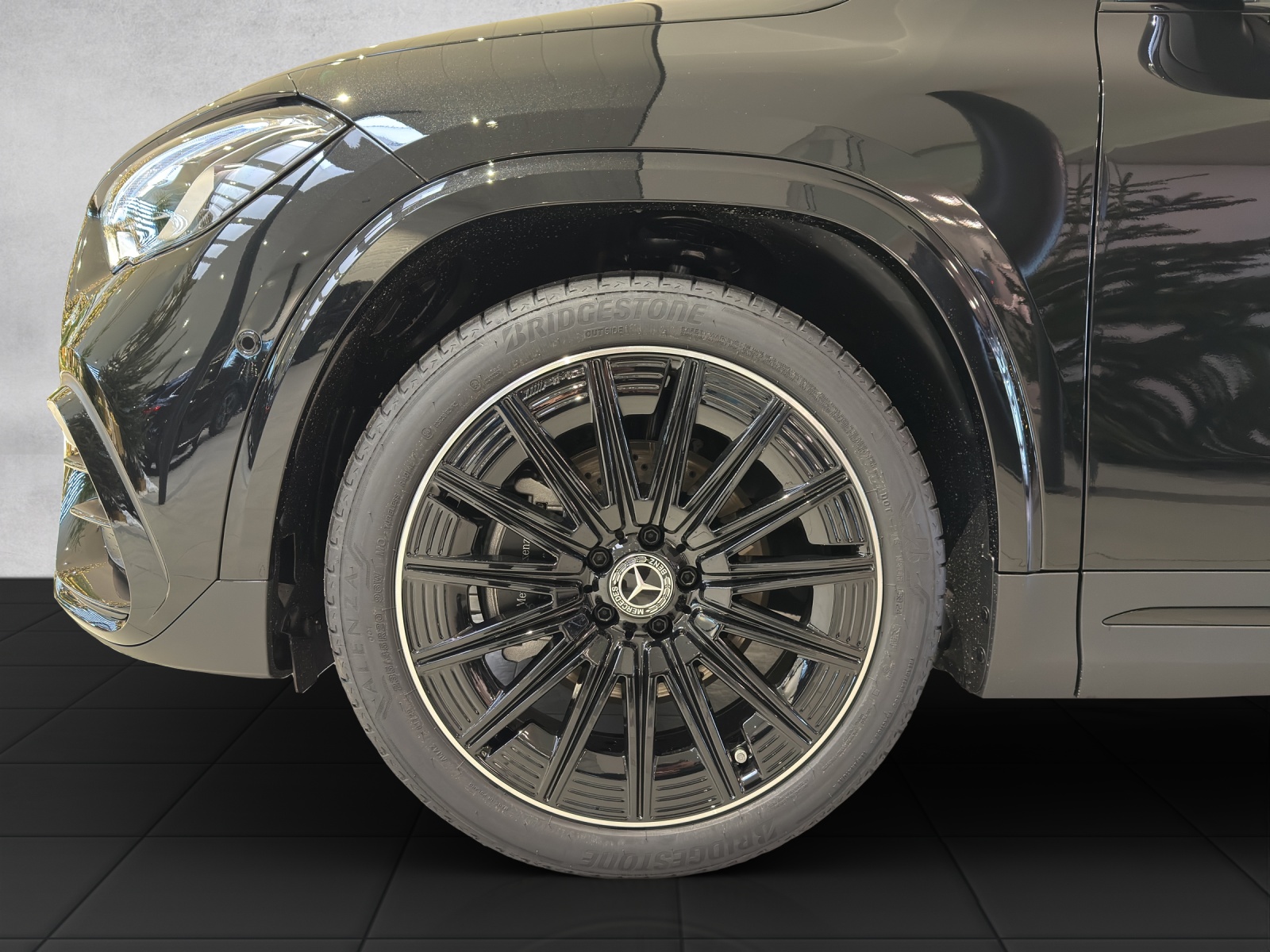 MERCEDES-BENZ GLA 200 7G-DCT-image-9