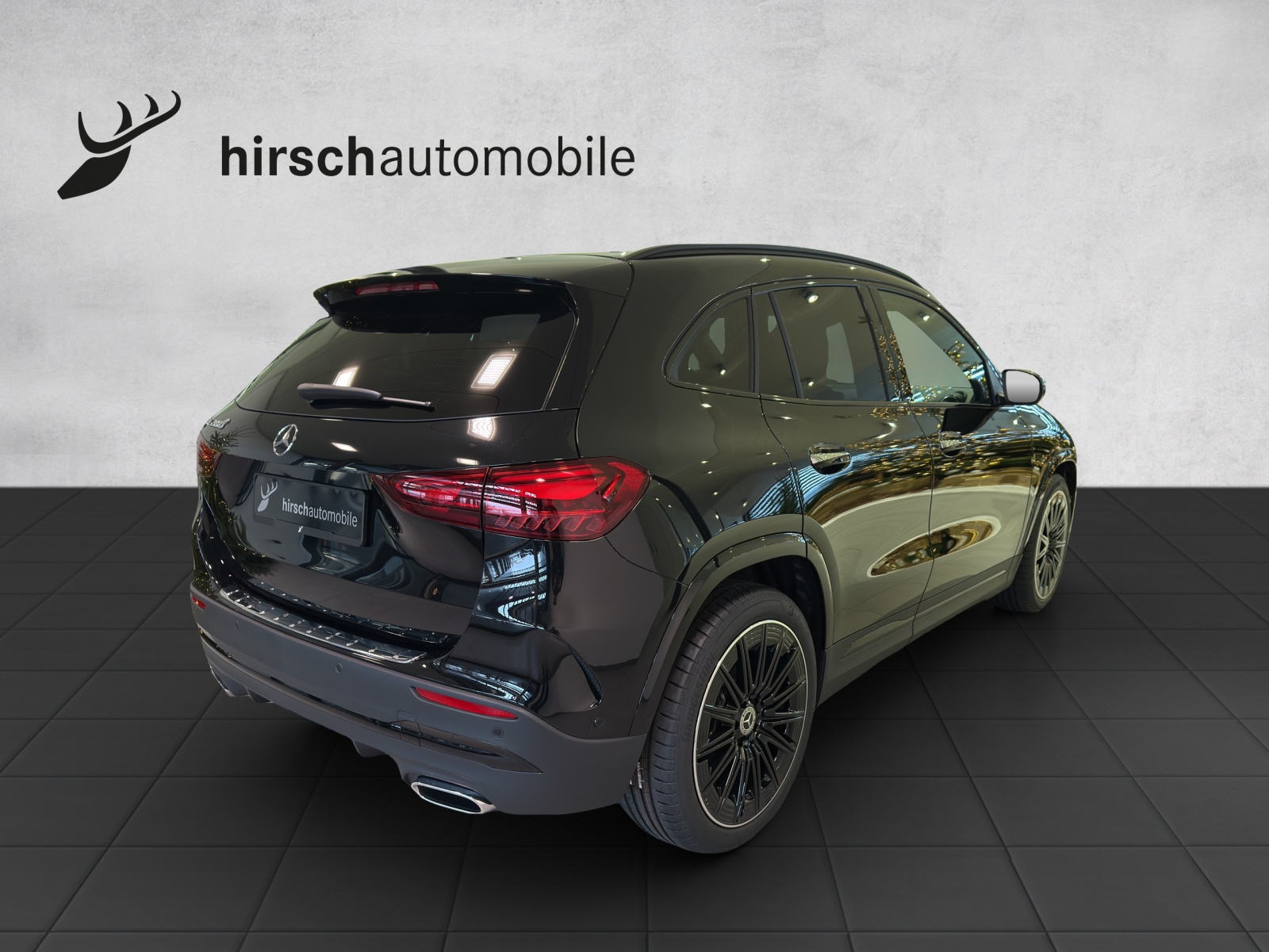 MERCEDES-BENZ GLA 200 7G-DCT-image-3
