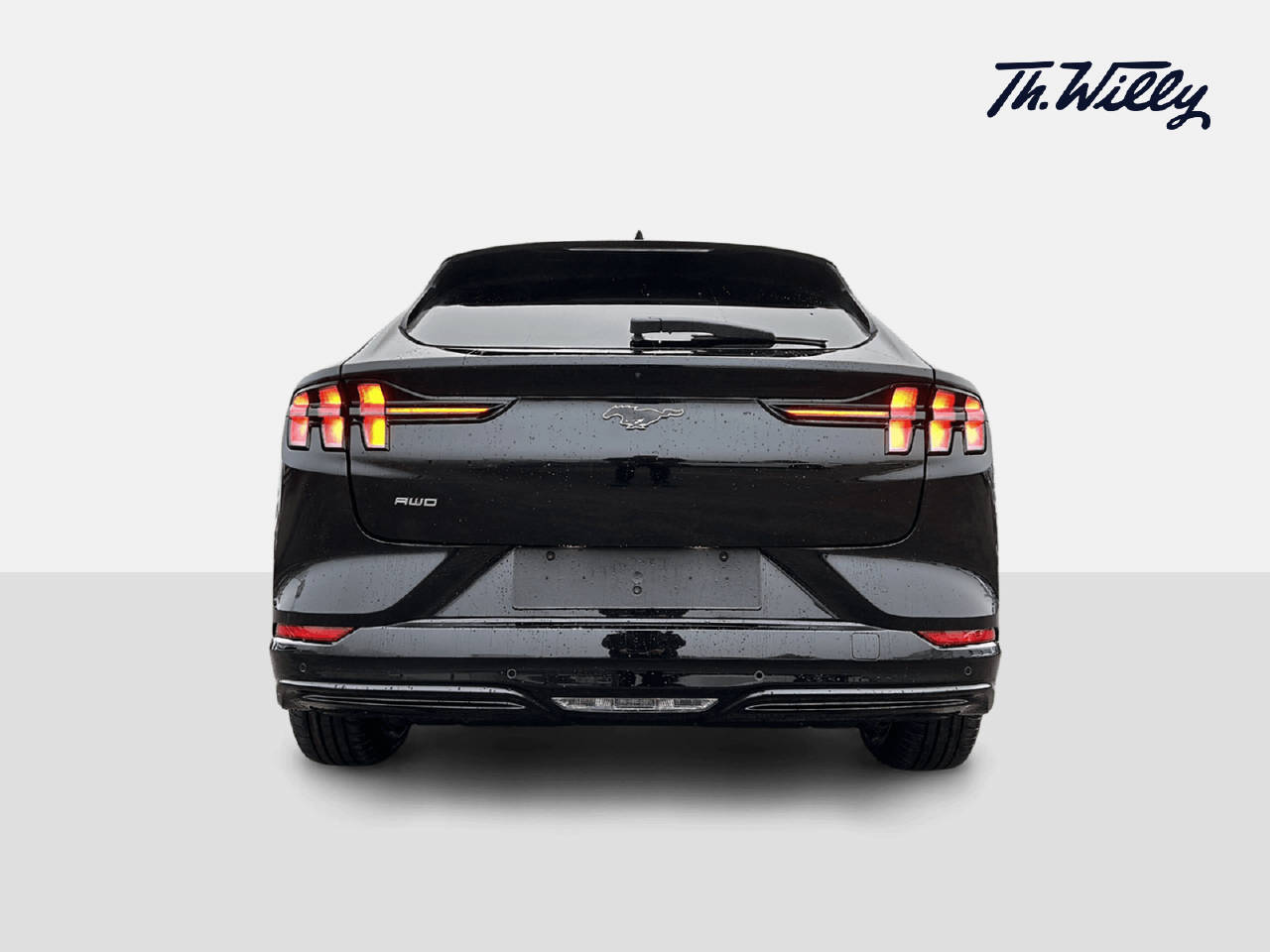 FORD Mustang Mach-E Premium AWD-image-3