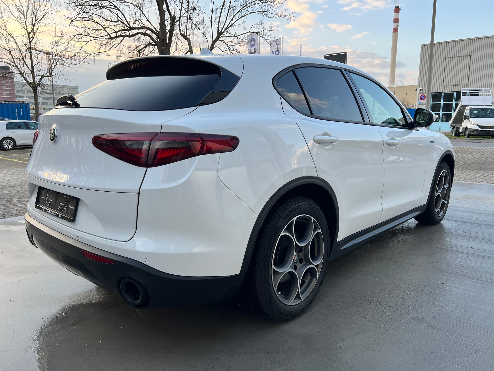 ALFA ROMEO Stelvio 2.0 Sprint Q4 Q4 Automatic-image-4