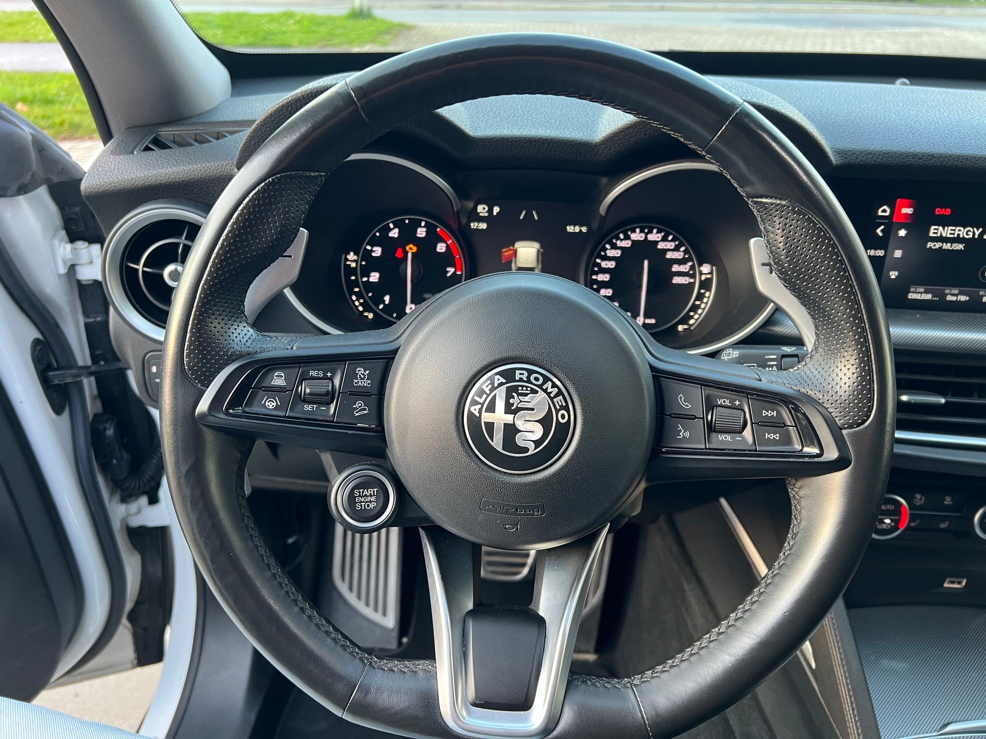 ALFA ROMEO Stelvio 2.0 Sprint Q4 Q4 Automatic-image-13
