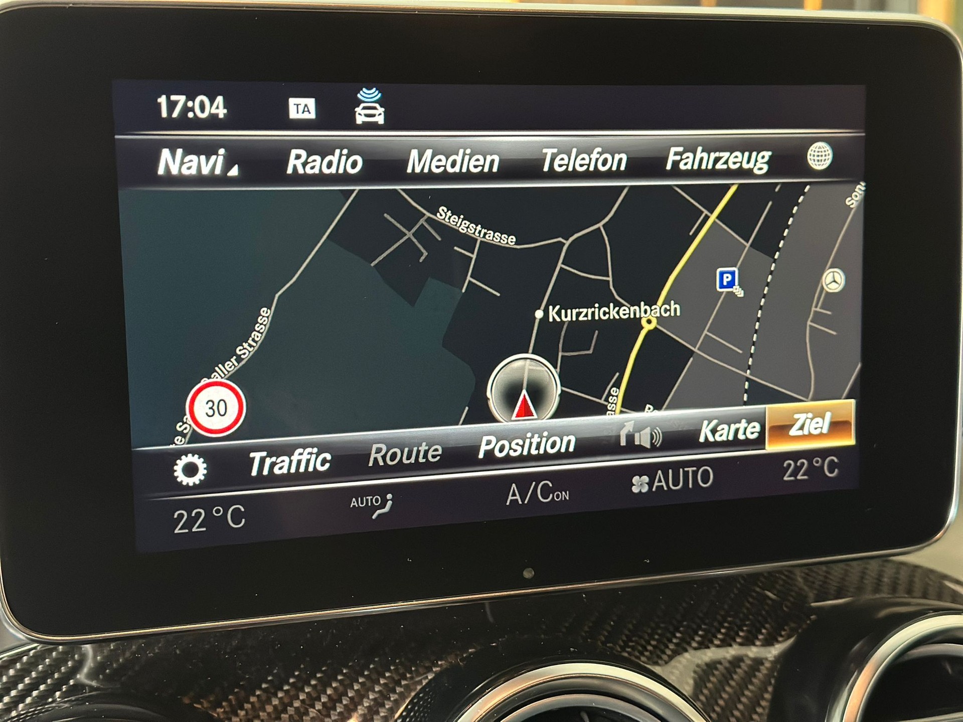 MERCEDES-BENZ GLC 63 S AMG 4Matic+ 9G-Tronic-image-18
