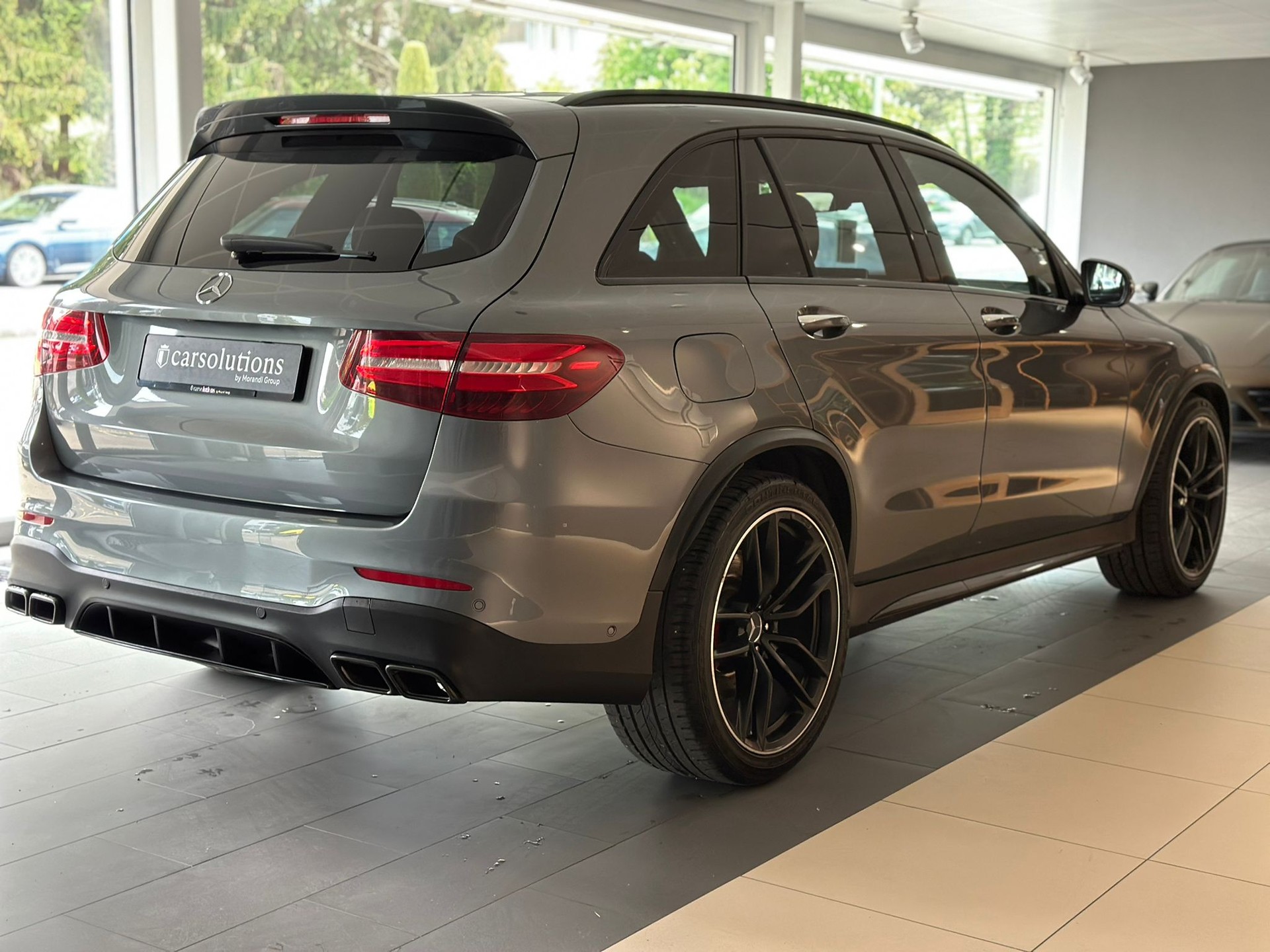 MERCEDES-BENZ GLC 63 S AMG 4Matic+ 9G-Tronic-image-9