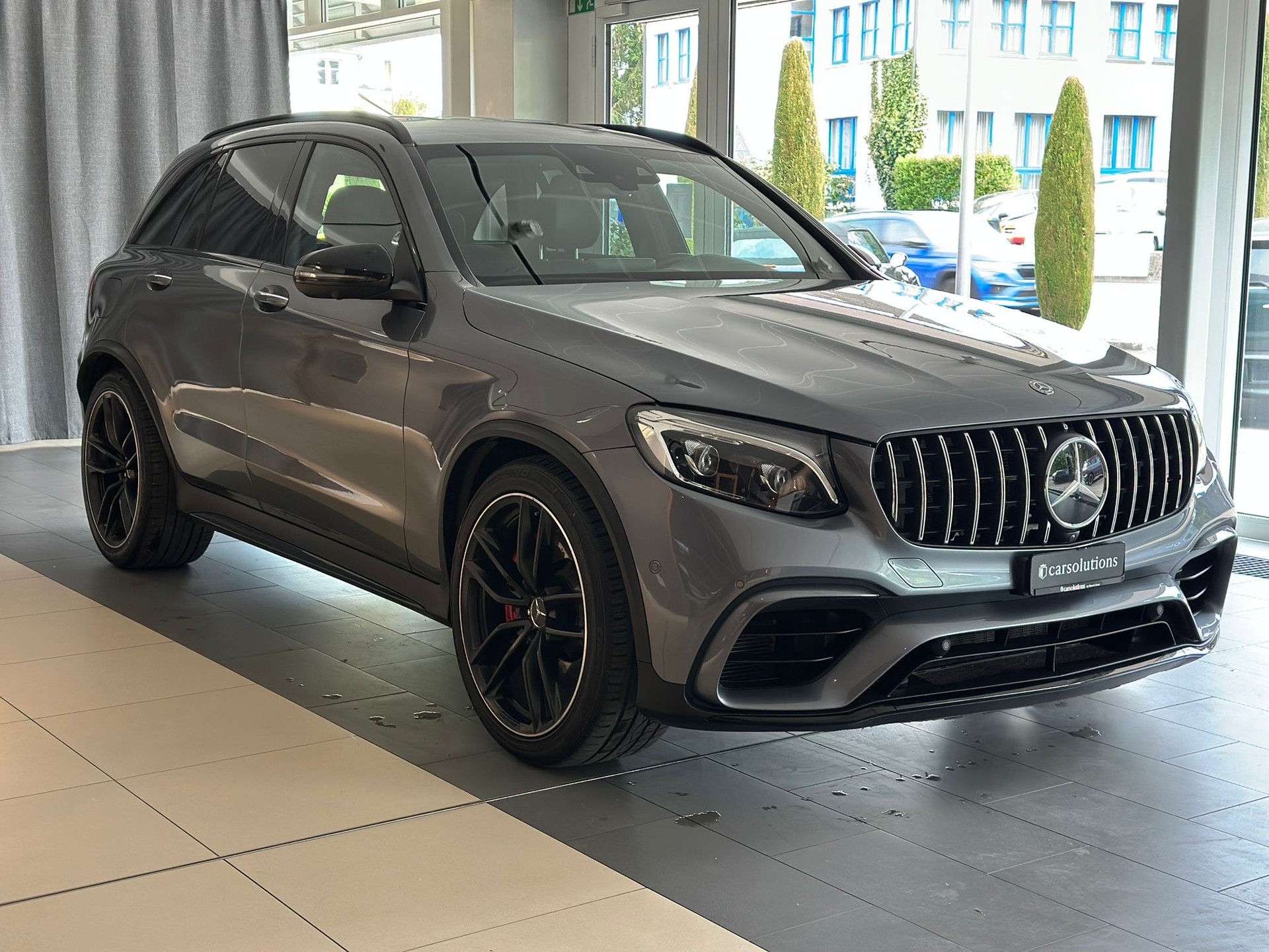 MERCEDES-BENZ GLC 63 S AMG 4Matic+ 9G-Tronic-image-3