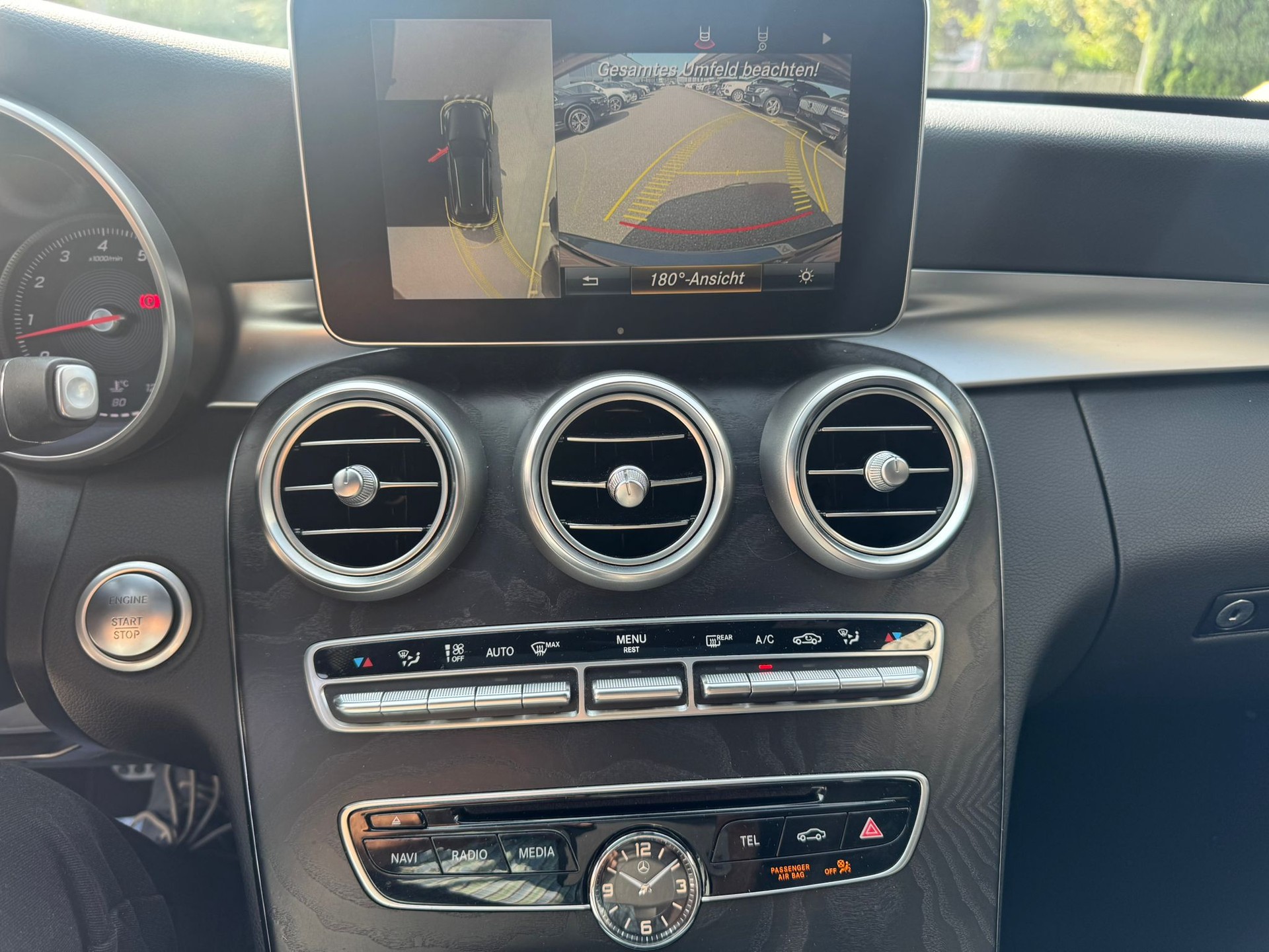 MERCEDES-BENZ C 200 Swiss Star AMG Line 4M 9G-Tronic-image-14