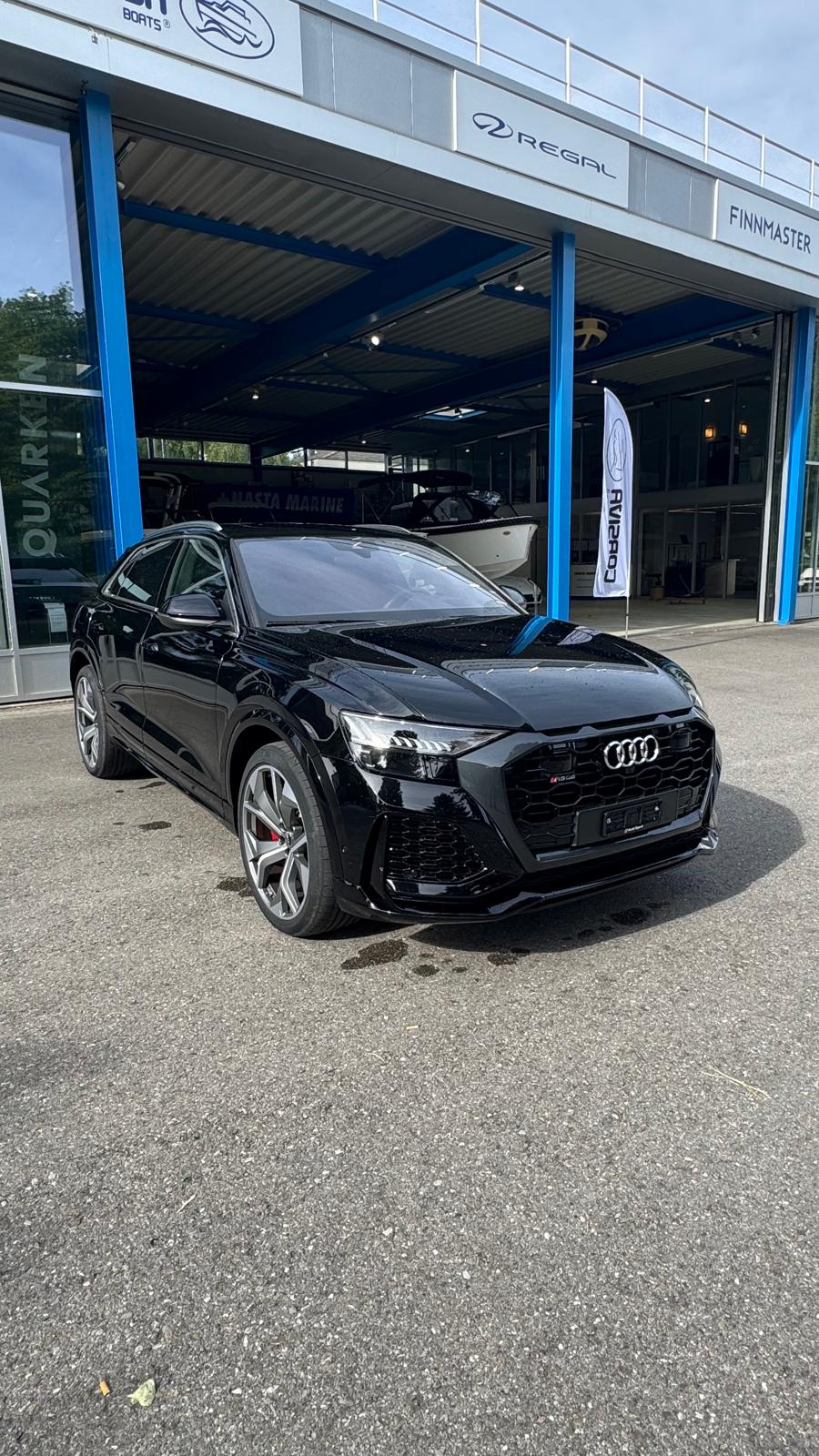 AUDI RSQ8 quattro tiptronic
