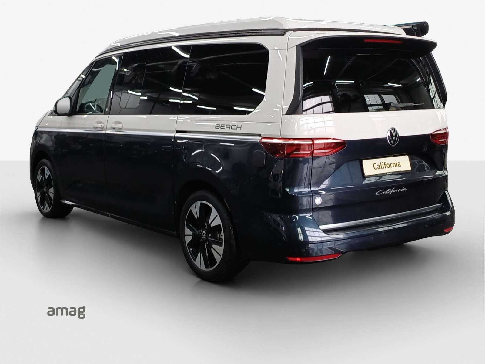 VW California 2.0 TDI Beach Tour-showroom-element-2