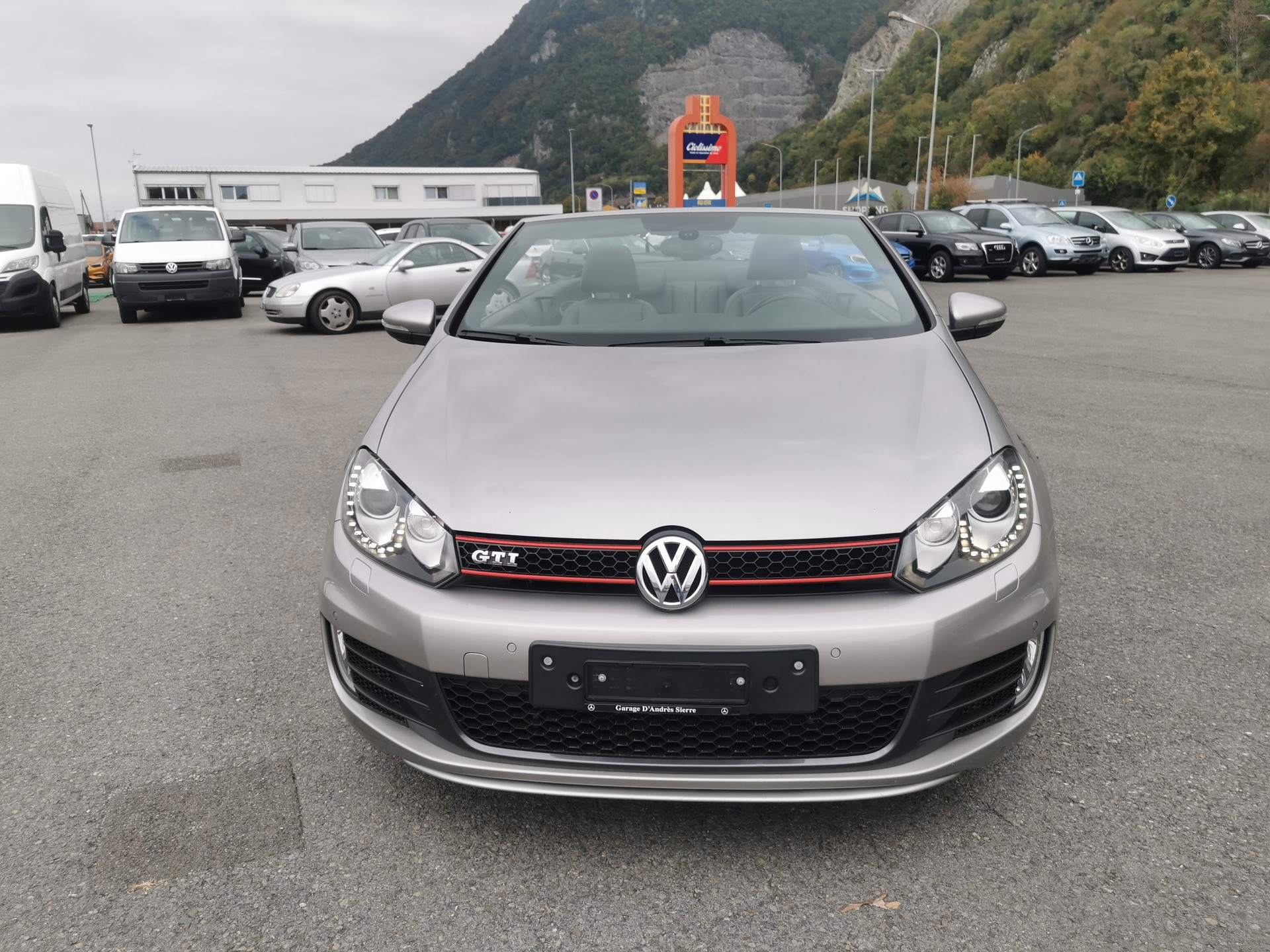 VW Golf Cabrio 2.0 TSI GTI DSG-image-5