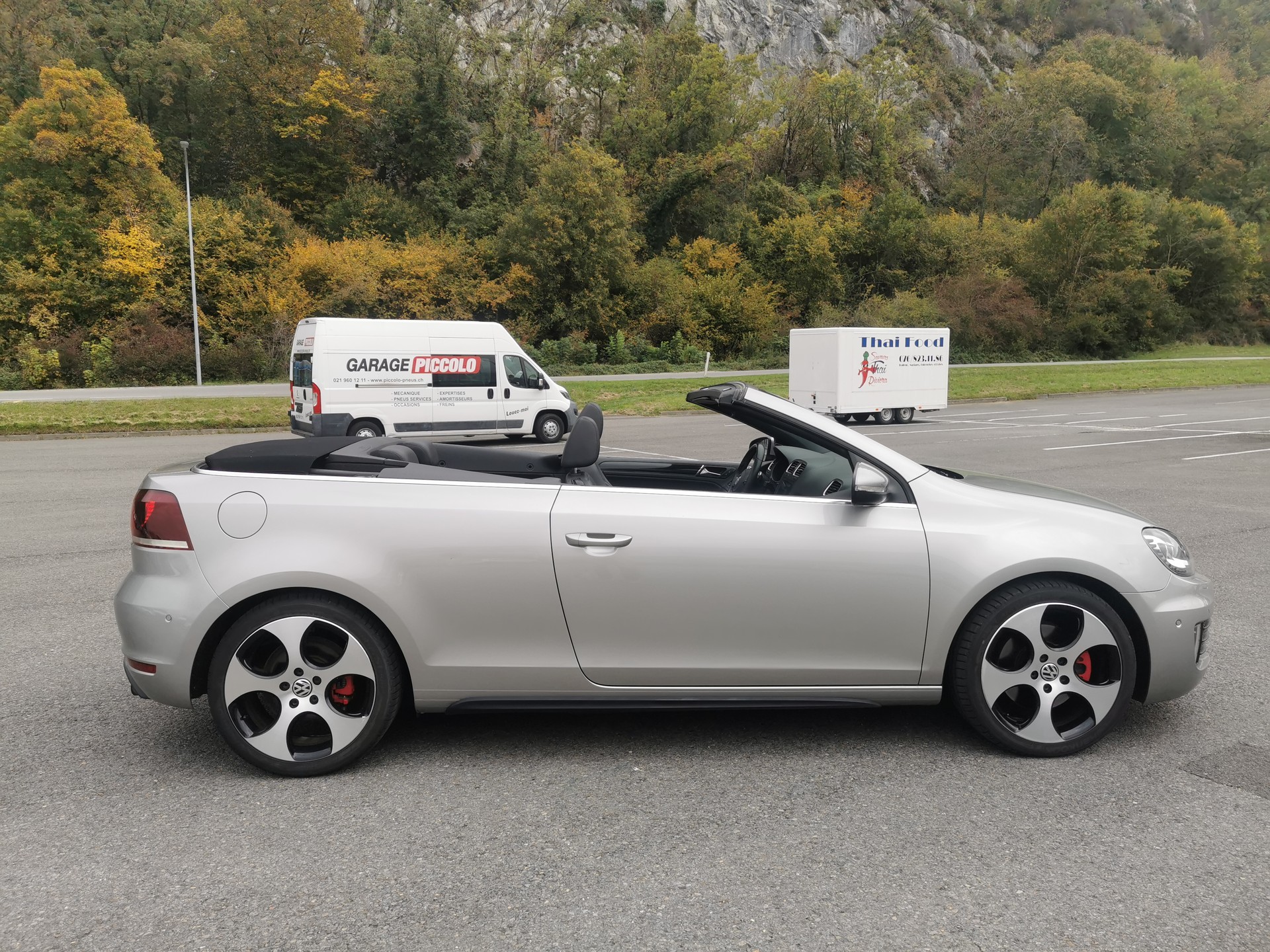 VW Golf Cabrio 2.0 TSI GTI DSG-image-4