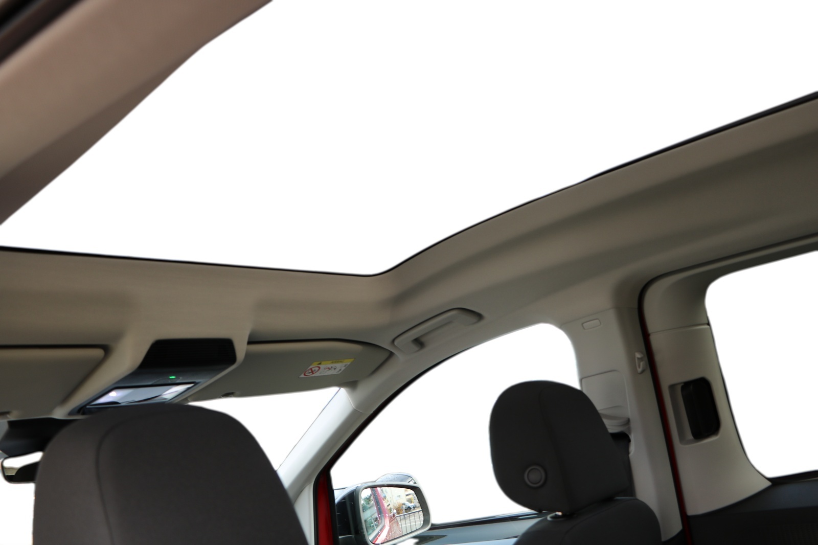 VW Caddy Maxi 2.0 TDI 4Motion-image-7