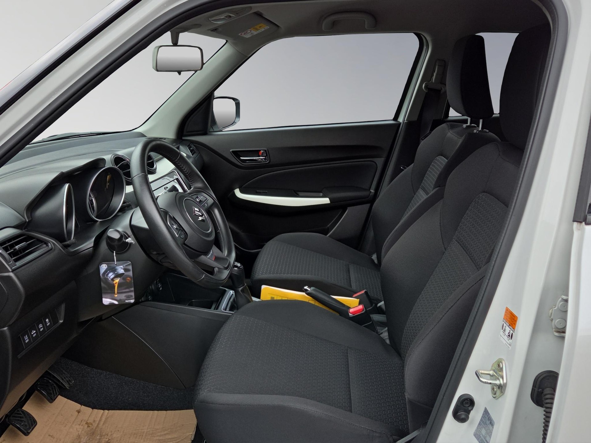 SUZUKI Swift 1.2 Piz Sulai Top Hybrid 4x4-image-8